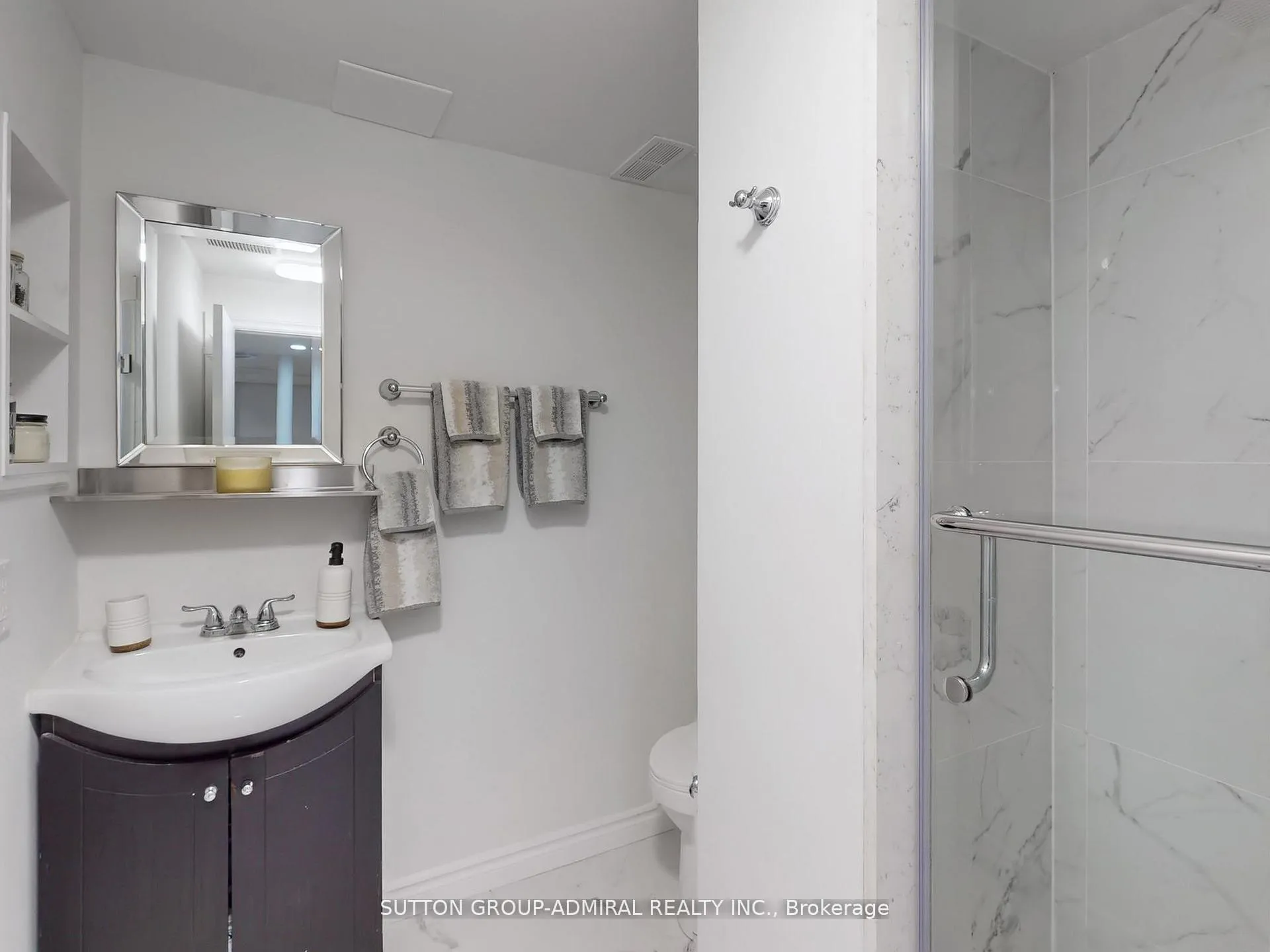 Photo 32 of 101 Glen Crescent, Vaughan, Uplands — HOMEH