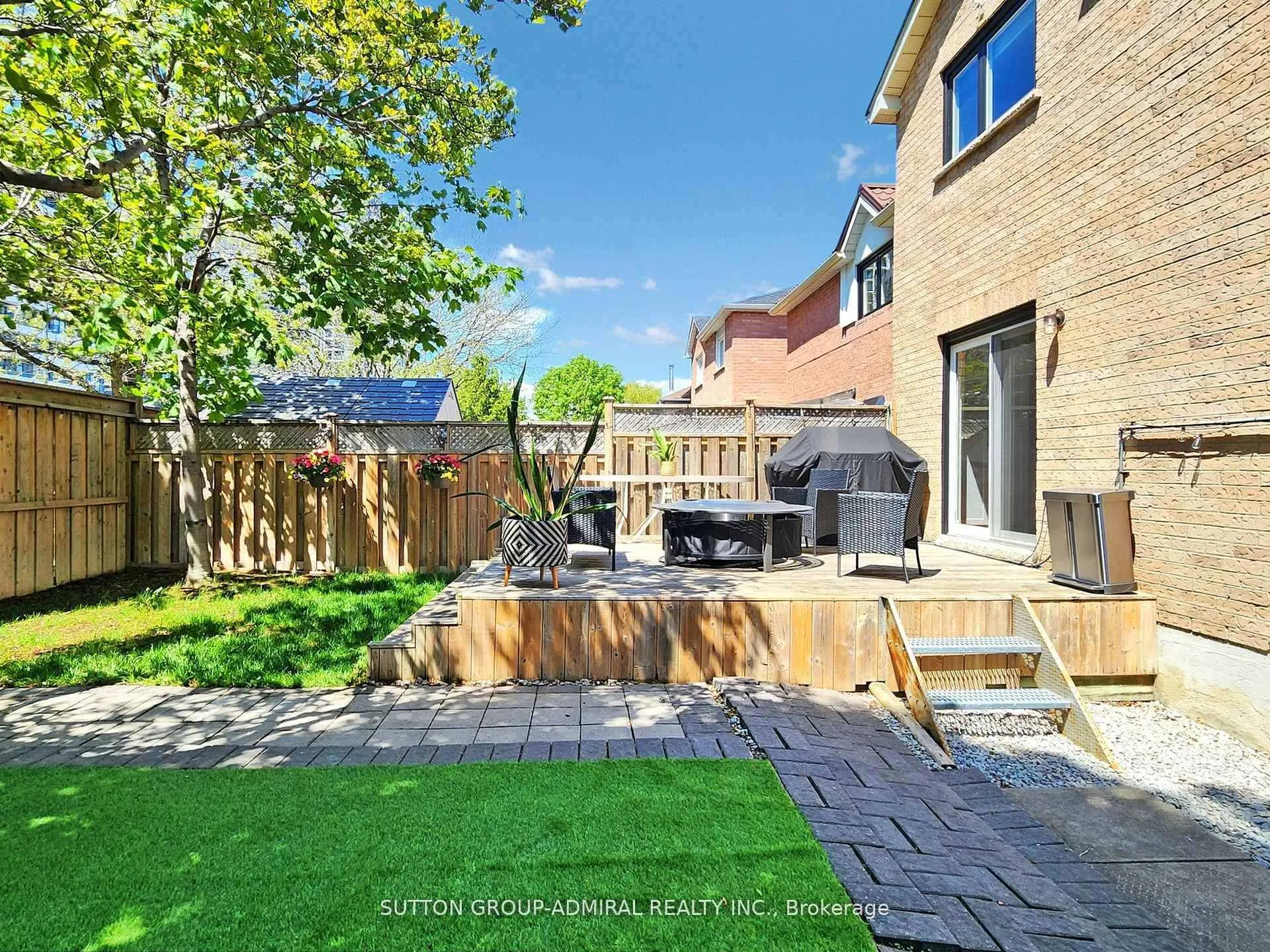 Photo 37 of 101 Glen Crescent, Vaughan, Uplands — HOMEH