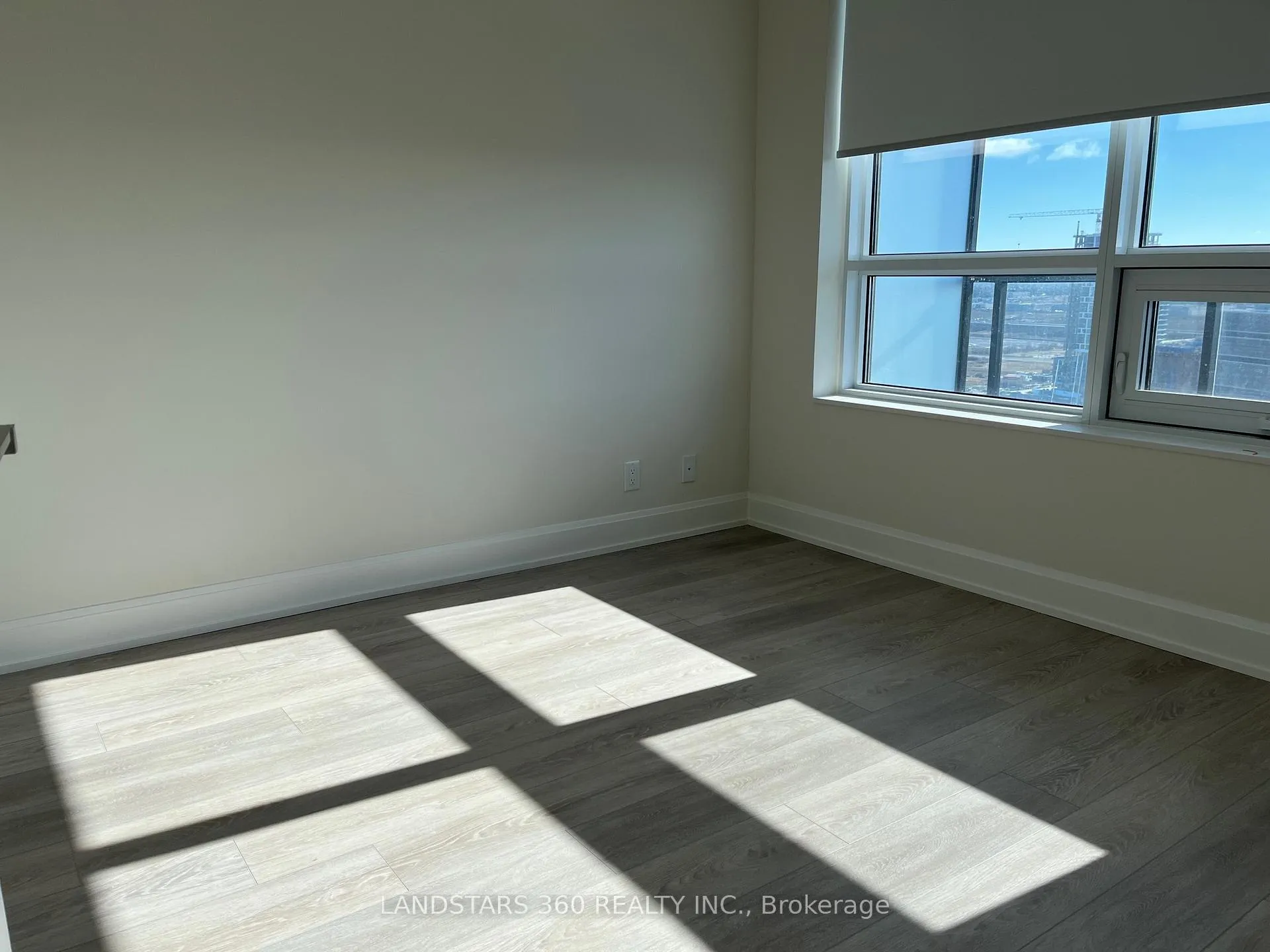Photo 9 of Unit 2902, 8 Water Walk Drive, Markham, Unionville — HOMEH