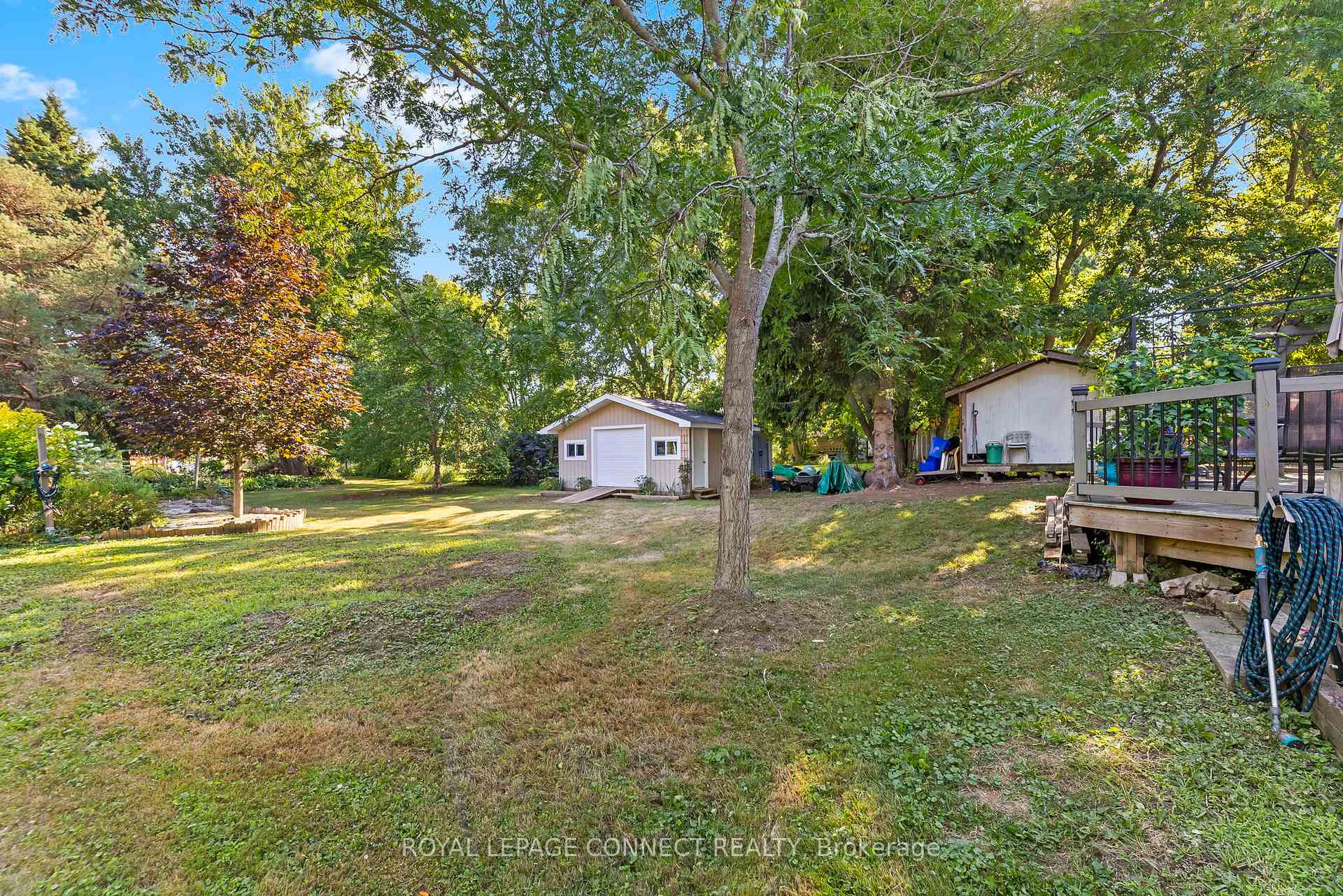 Photo 5 of 35 Lawson Road, Clarington, Courtice — HOMEH