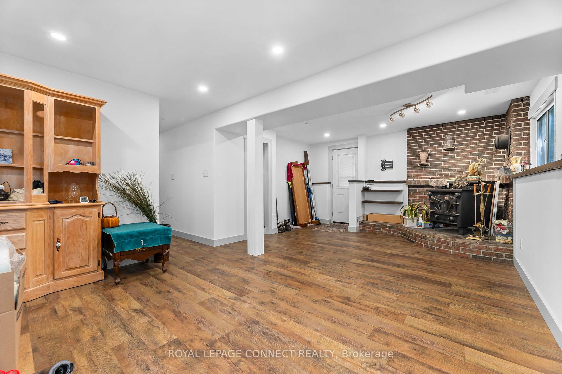 Photo 21 of 35 Lawson Road, Clarington, Courtice — HOMEH
