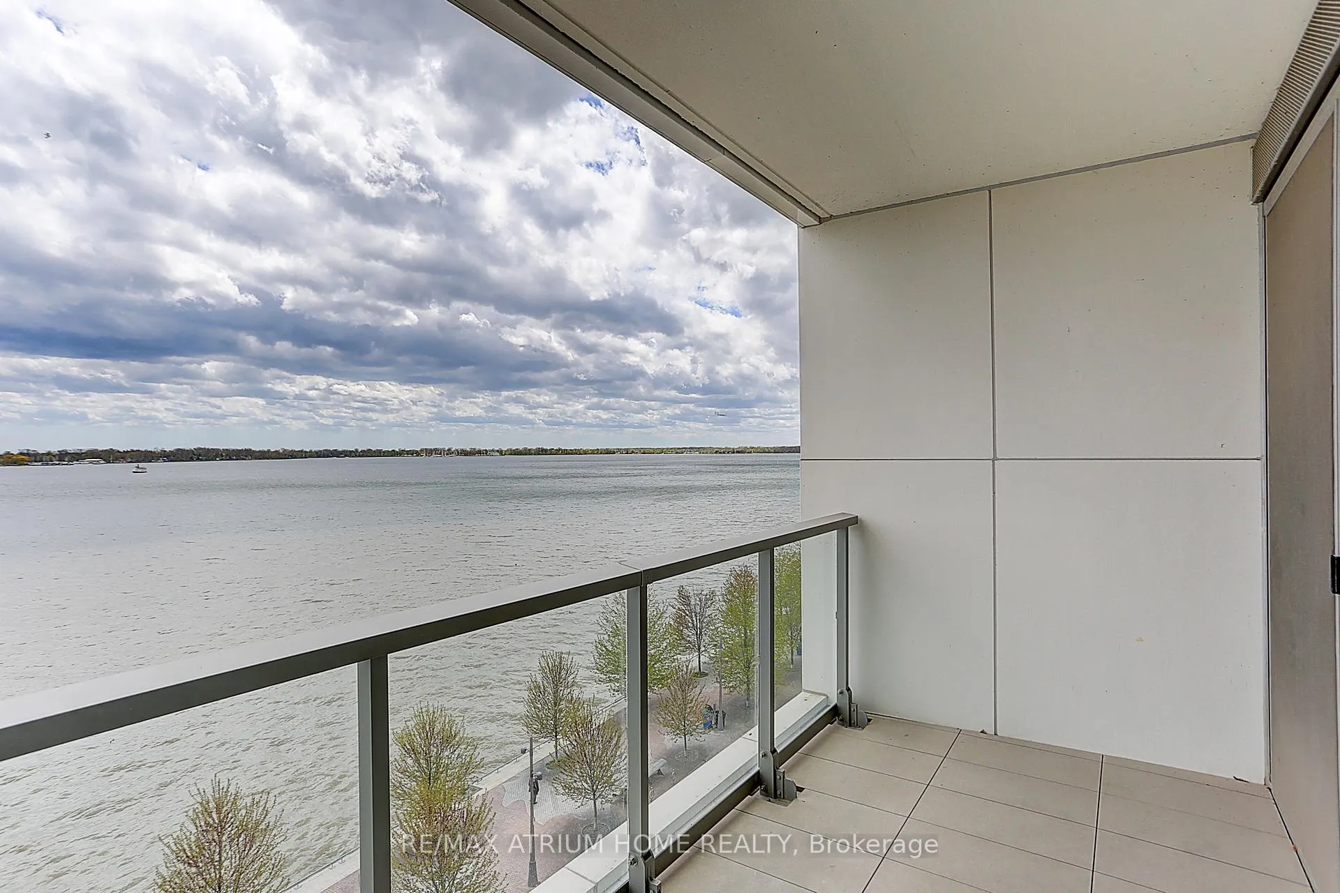Photo 34 of Unit 608, 118 Merchants' Wharf S, Toronto, Waterfront Communities — HOMEH