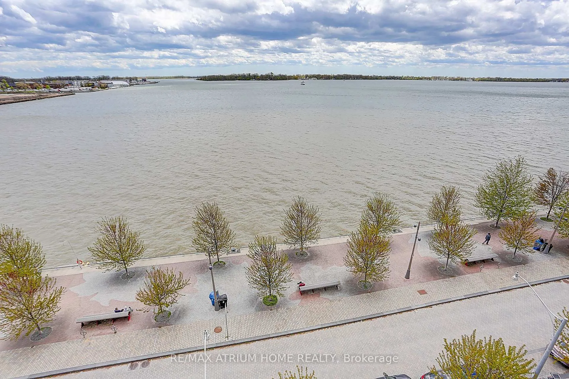Photo 36 of Unit 608, 118 Merchants' Wharf S, Toronto, Waterfront Communities — HOMEH