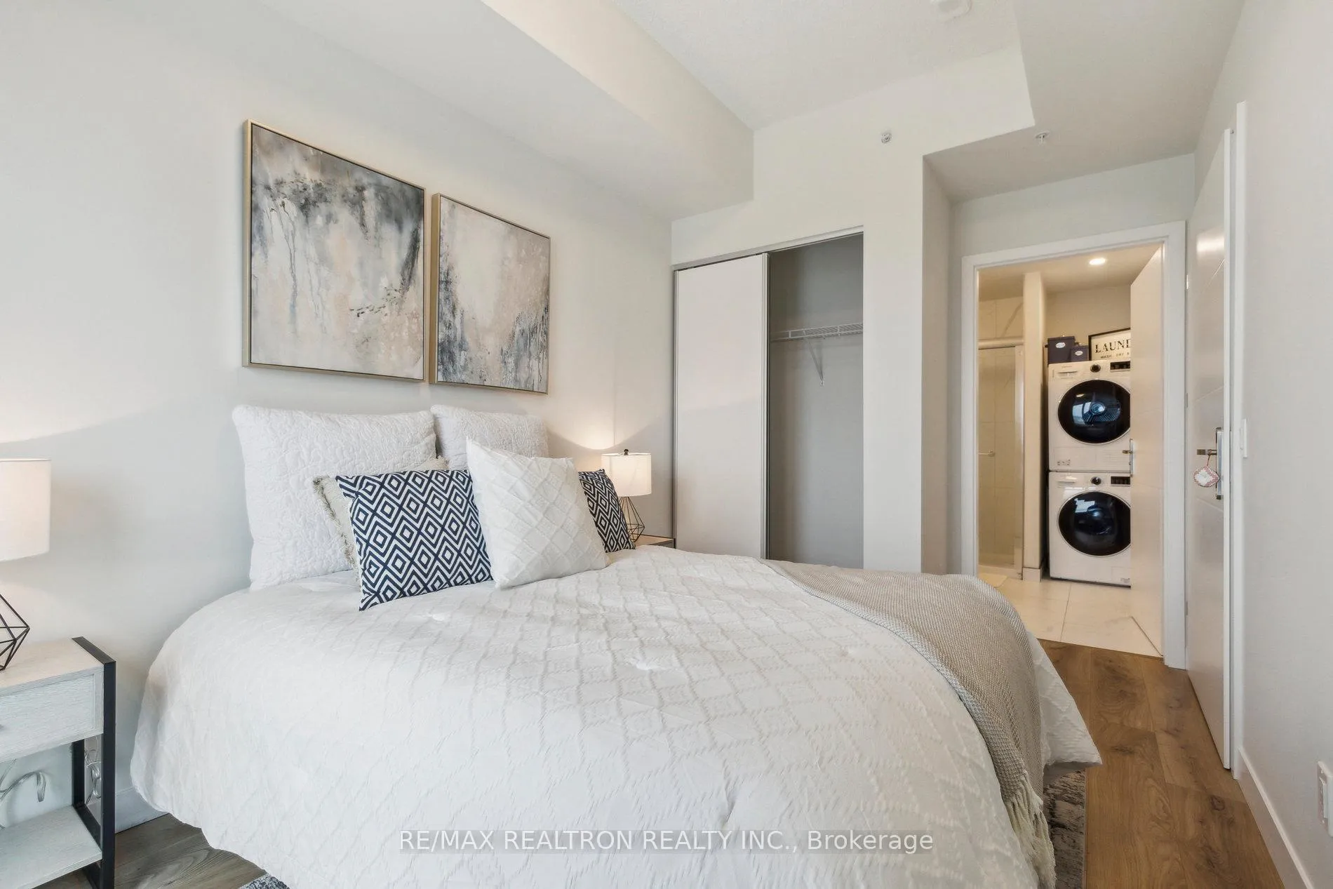Photo 12 of Unit 2903, 60 Frederick Street, Kitchener — HOMEH