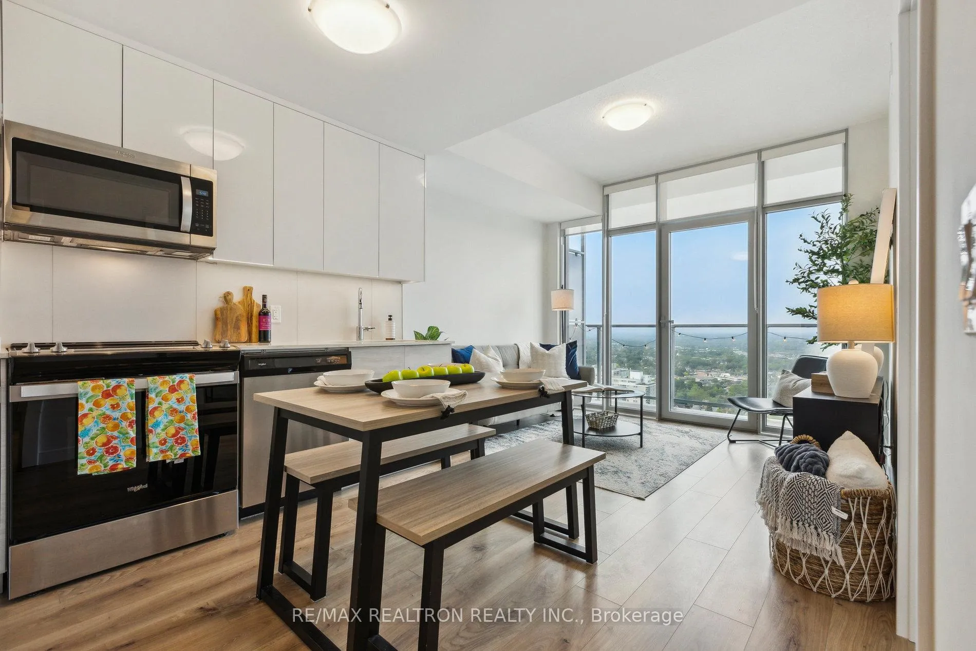 Photo 14 of Unit 2903, 60 Frederick Street, Kitchener — HOMEH