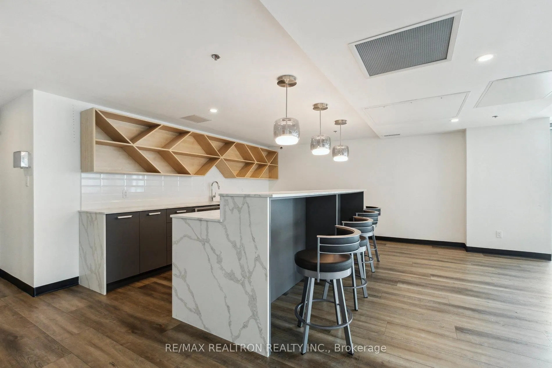Photo 36 of Unit 2903, 60 Frederick Street, Kitchener — HOMEH