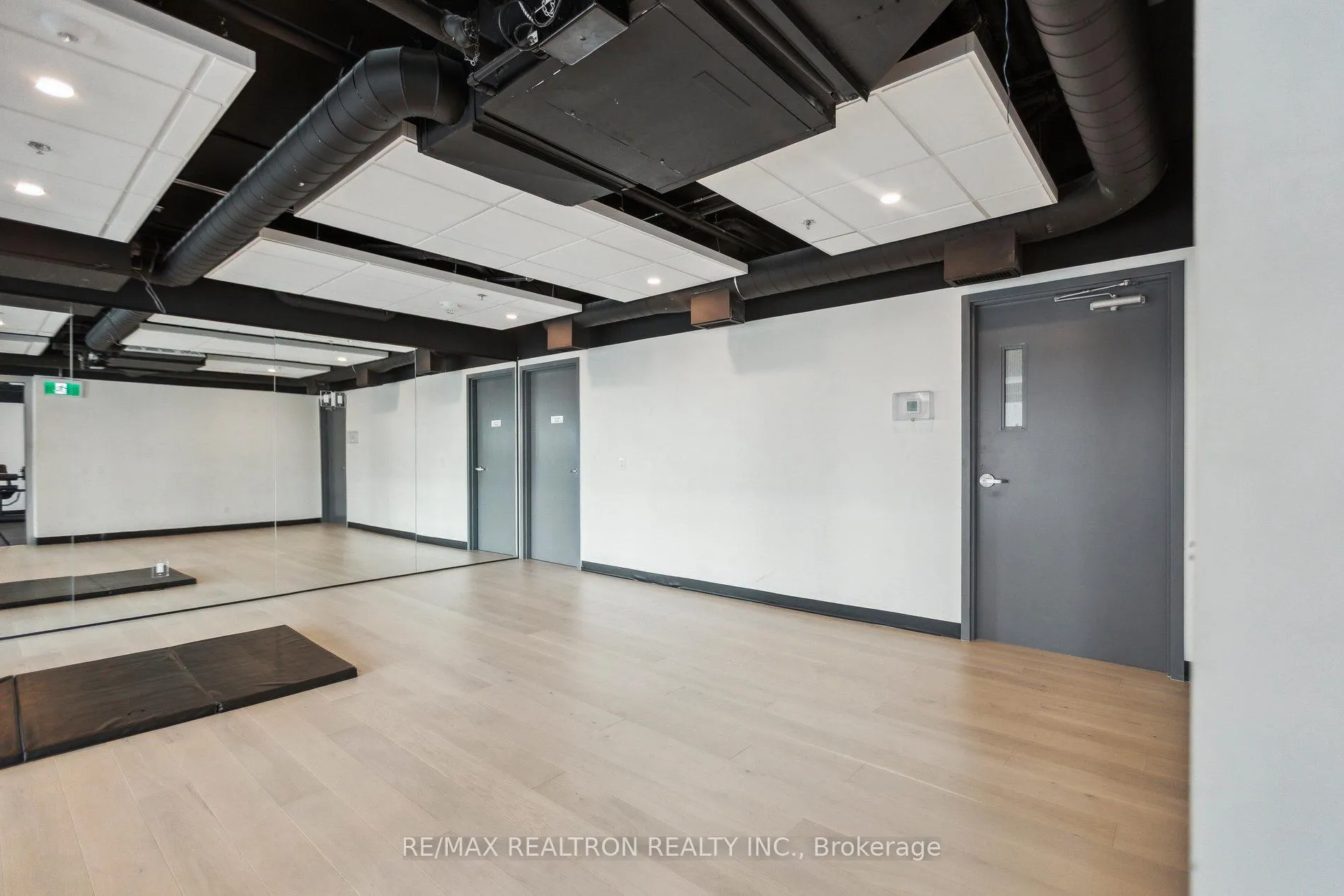 Photo 41 of Unit 2903, 60 Frederick Street, Kitchener — HOMEH