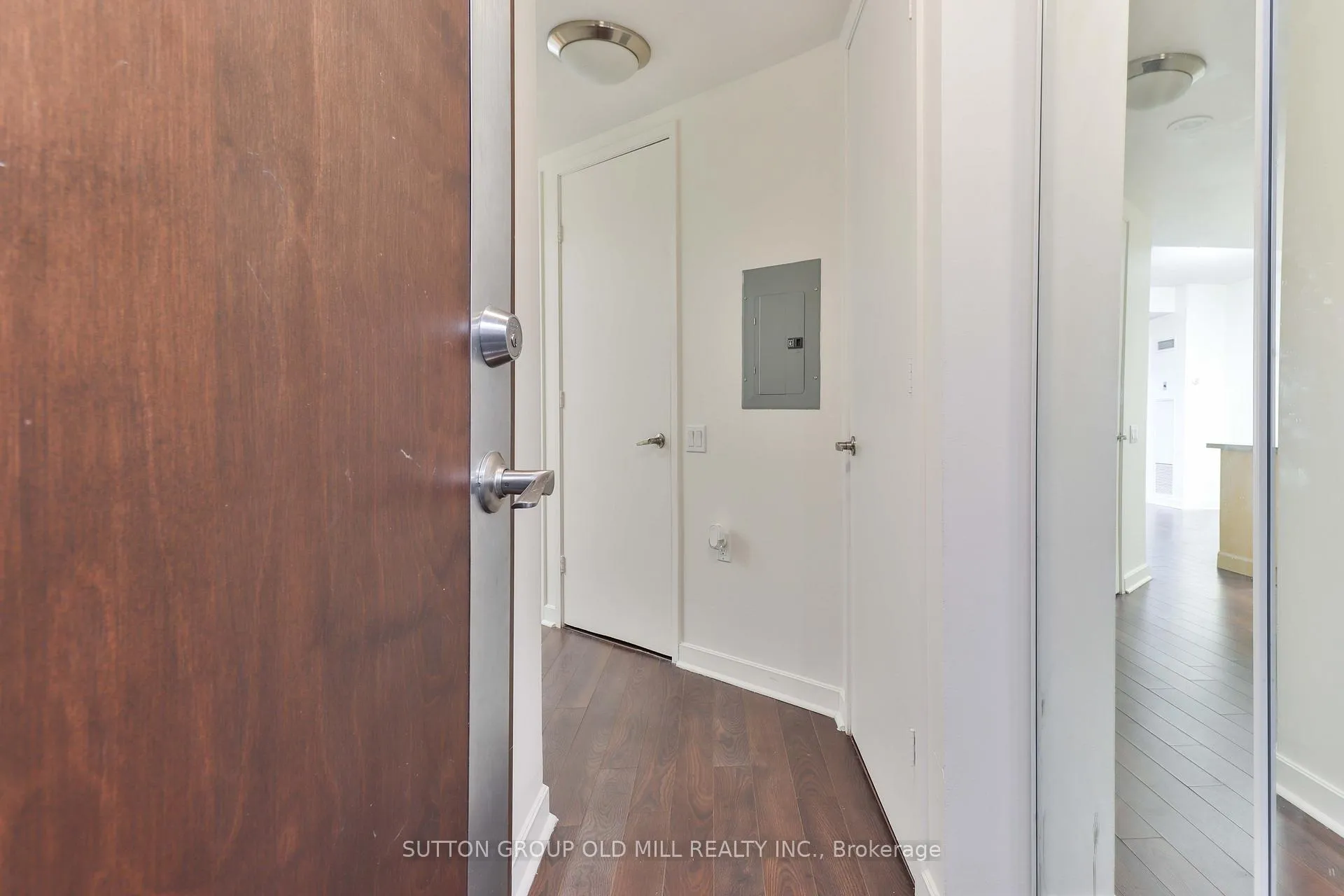 Photo 4 of Unit 208, 85 Bloor Street E, Toronto, Church-Yonge Corridor — HOMEH