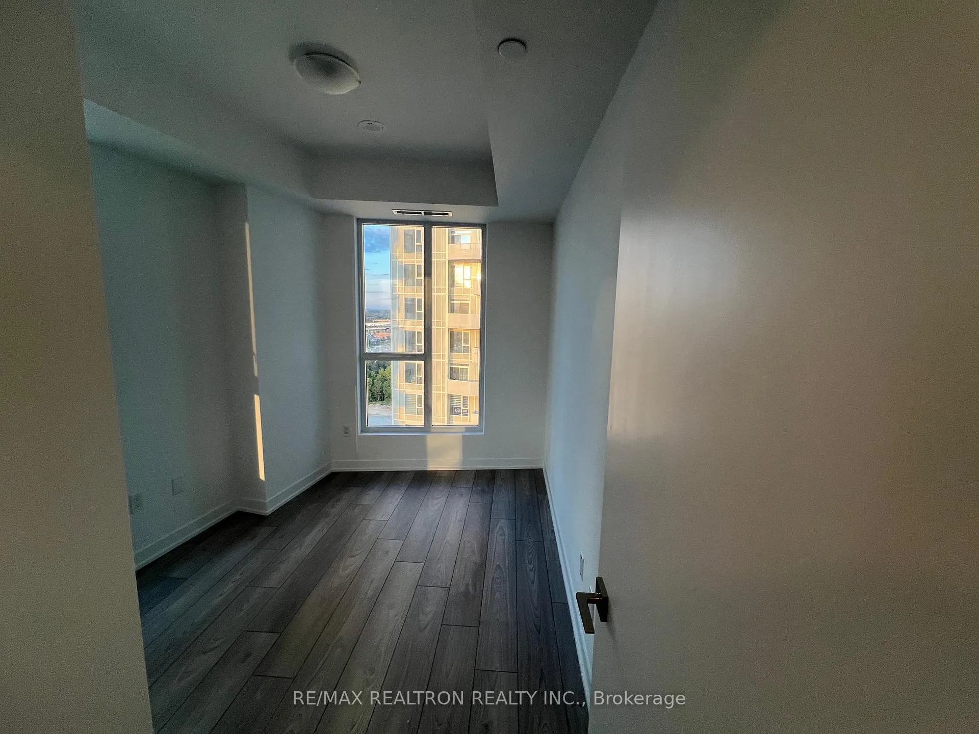 Photo 8 of Unit 1915, 10 Abeja Street, Vaughan, Concord — HOMEH
