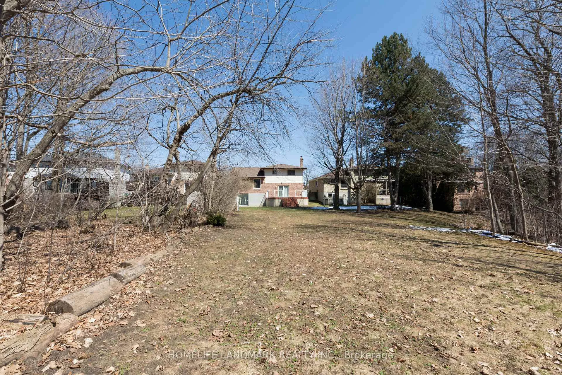 Photo 13 of 254 Athabasca Street, Oshawa, Donevan — HOMEH