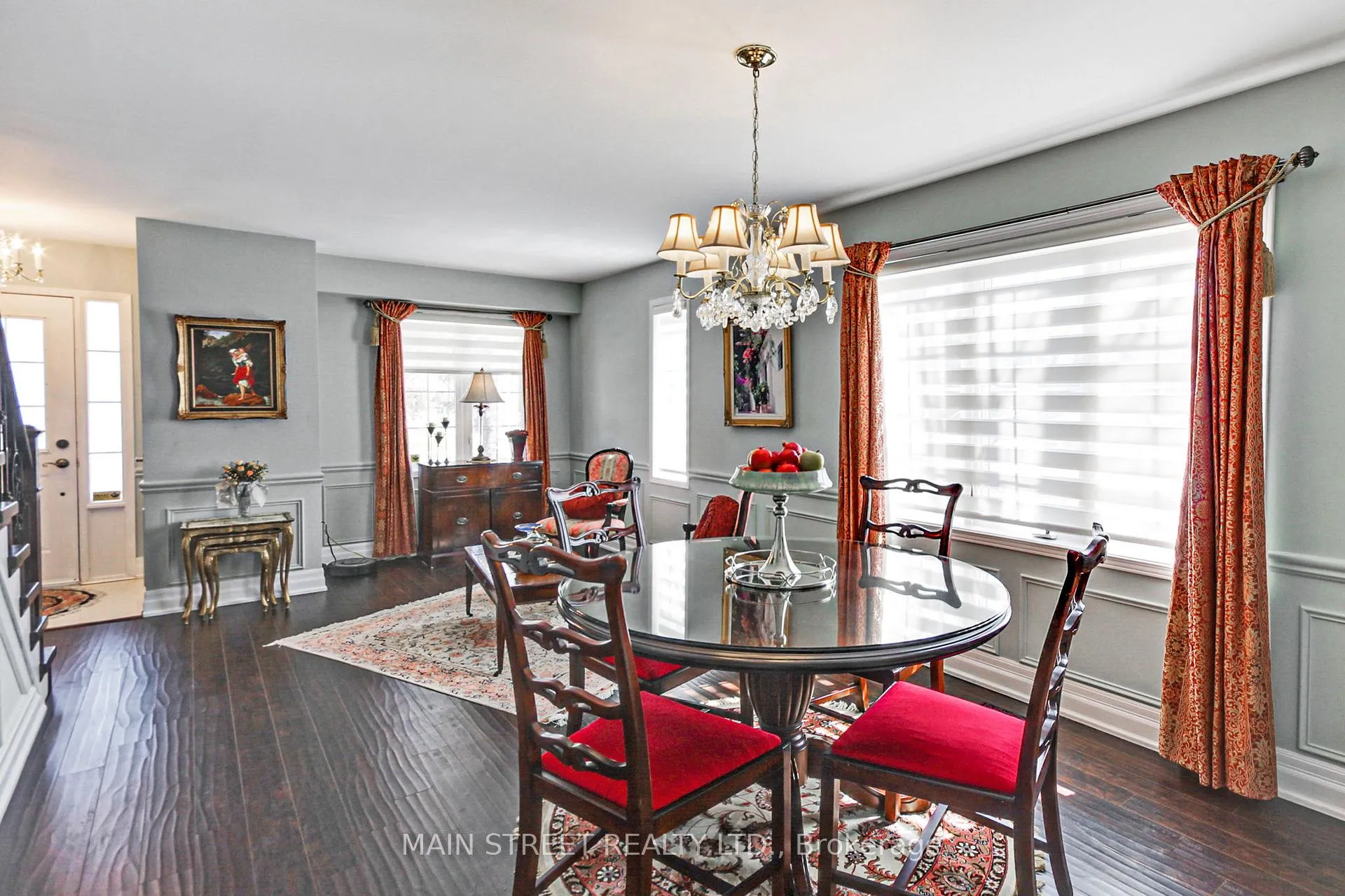 Photo 8 of 108 Hollandview Trail, Aurora, Bayview Wellington — HOMEH