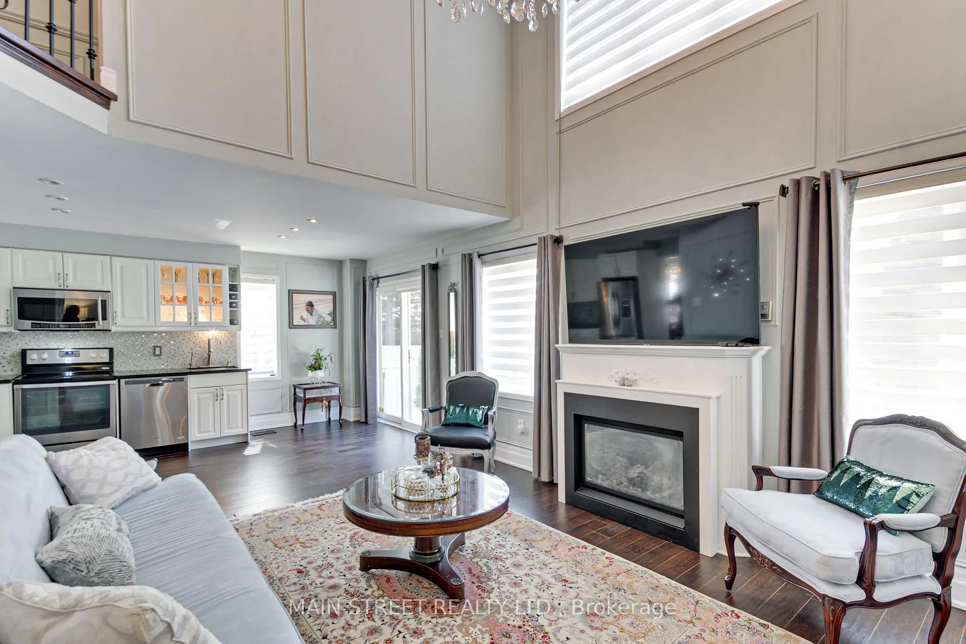 Photo 19 of 108 Hollandview Trail, Aurora, Bayview Wellington — HOMEH