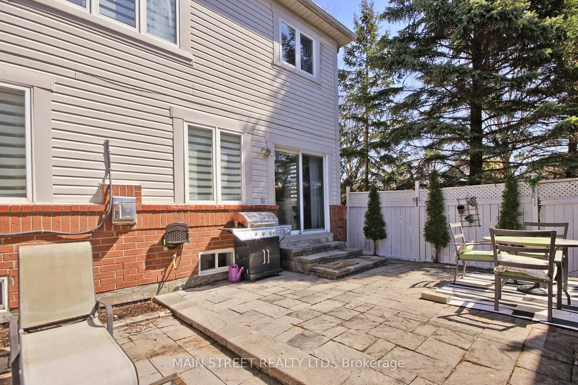 Photo 41 of 108 Hollandview Trail, Aurora, Bayview Wellington — HOMEH