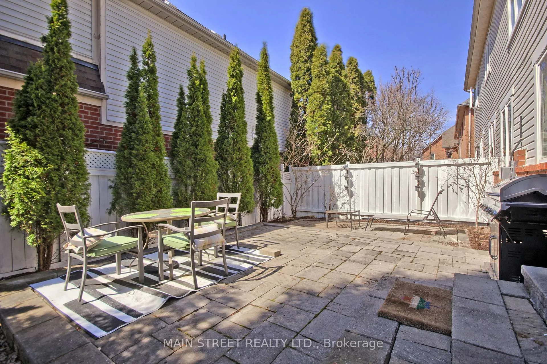 Photo 42 of 108 Hollandview Trail, Aurora, Bayview Wellington — HOMEH