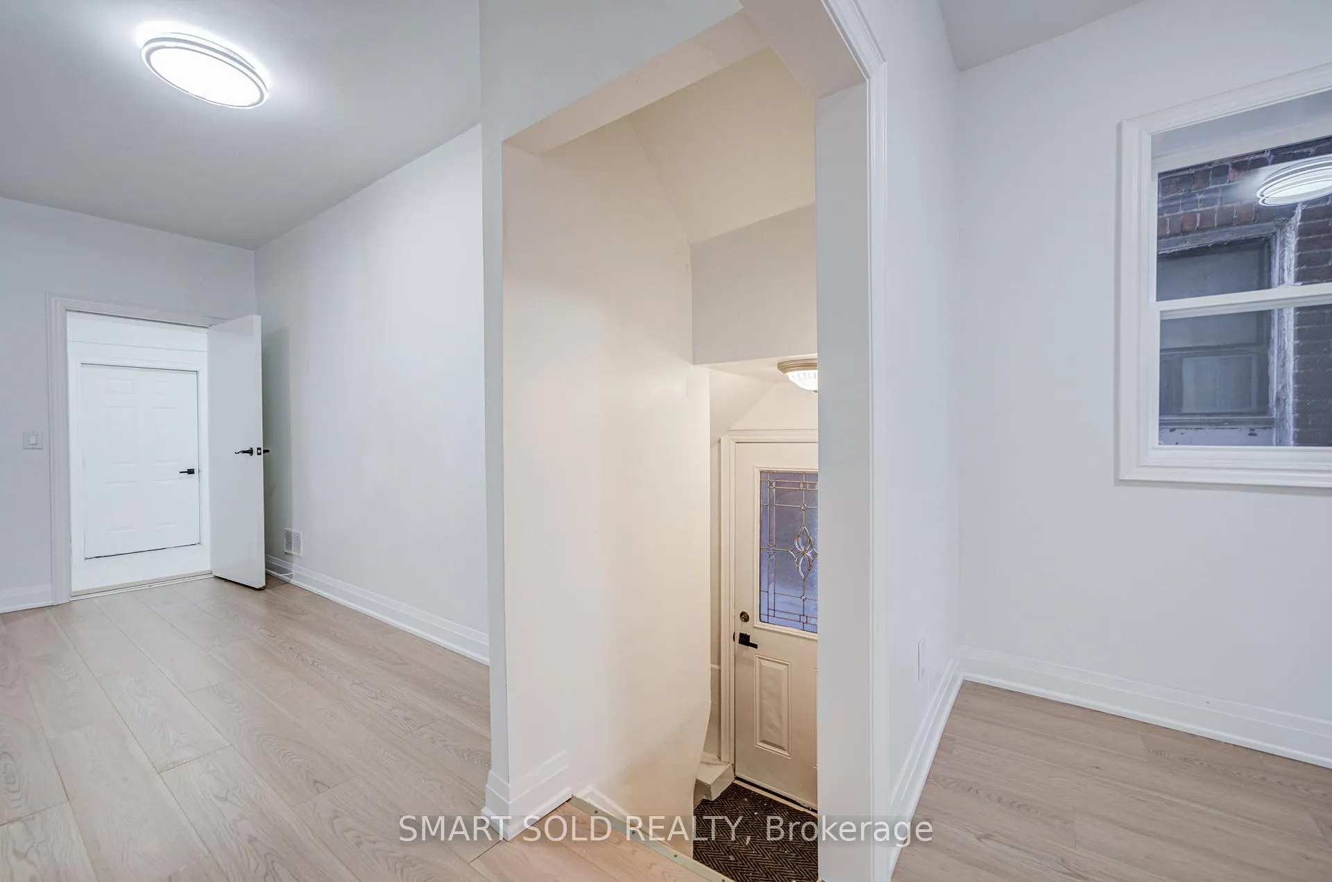 Photo 13 of 1081 Gerrard Street E, Toronto, South Riverdale — HOMEH