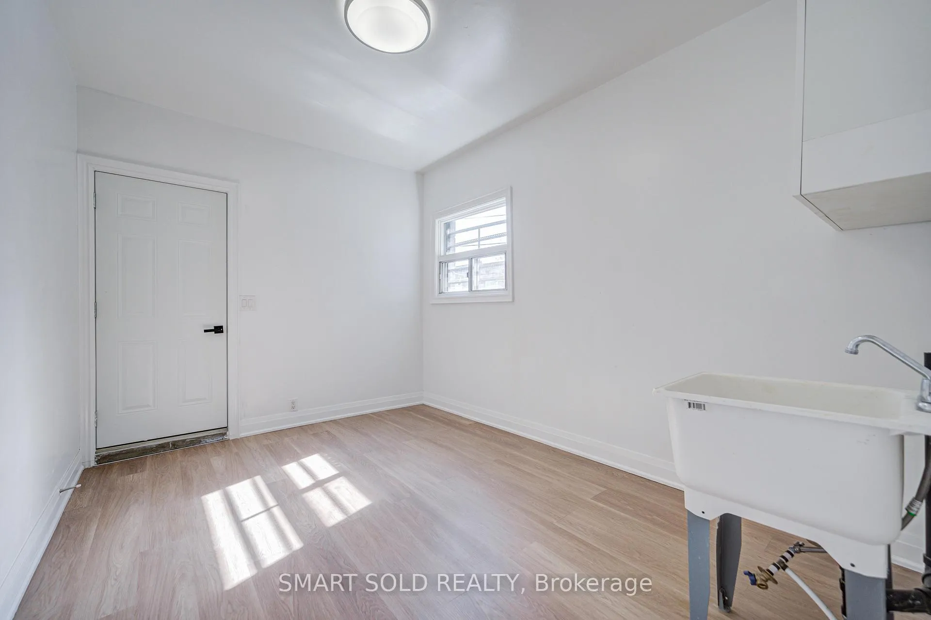 Photo 16 of 1081 Gerrard Street E, Toronto, South Riverdale — HOMEH