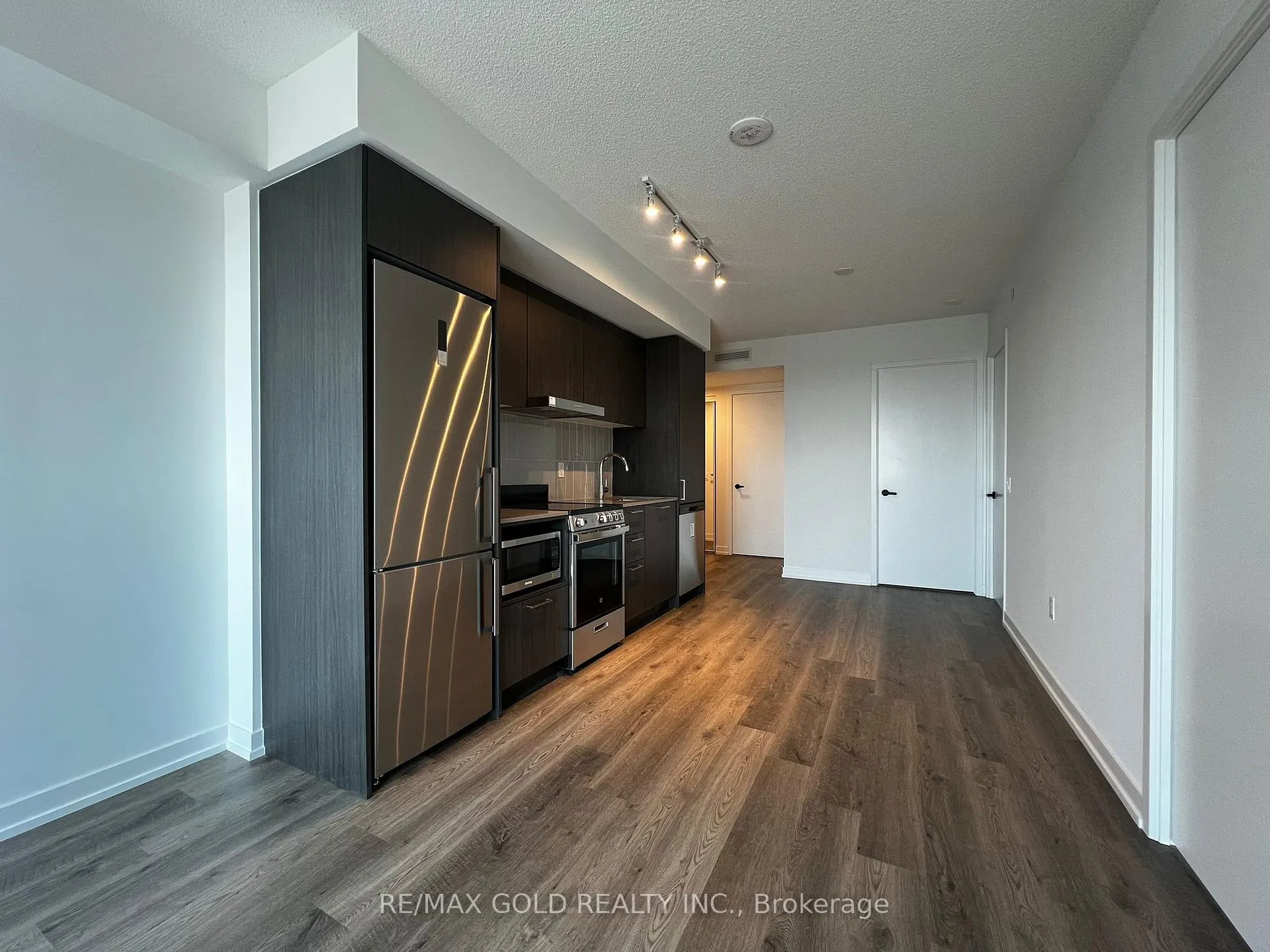 Photo 7 of Unit 2303, 195 Commerce Street, Vaughan, Vaughan Corporate Centre — HOMEH