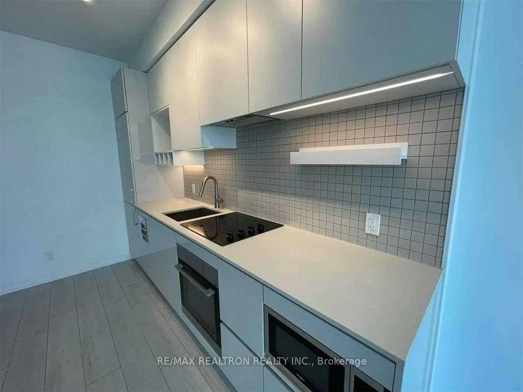 Photo 9 of Unit 3211, 950 Portage Parkway, Vaughan, Vaughan Corporate Centre — HOMEH