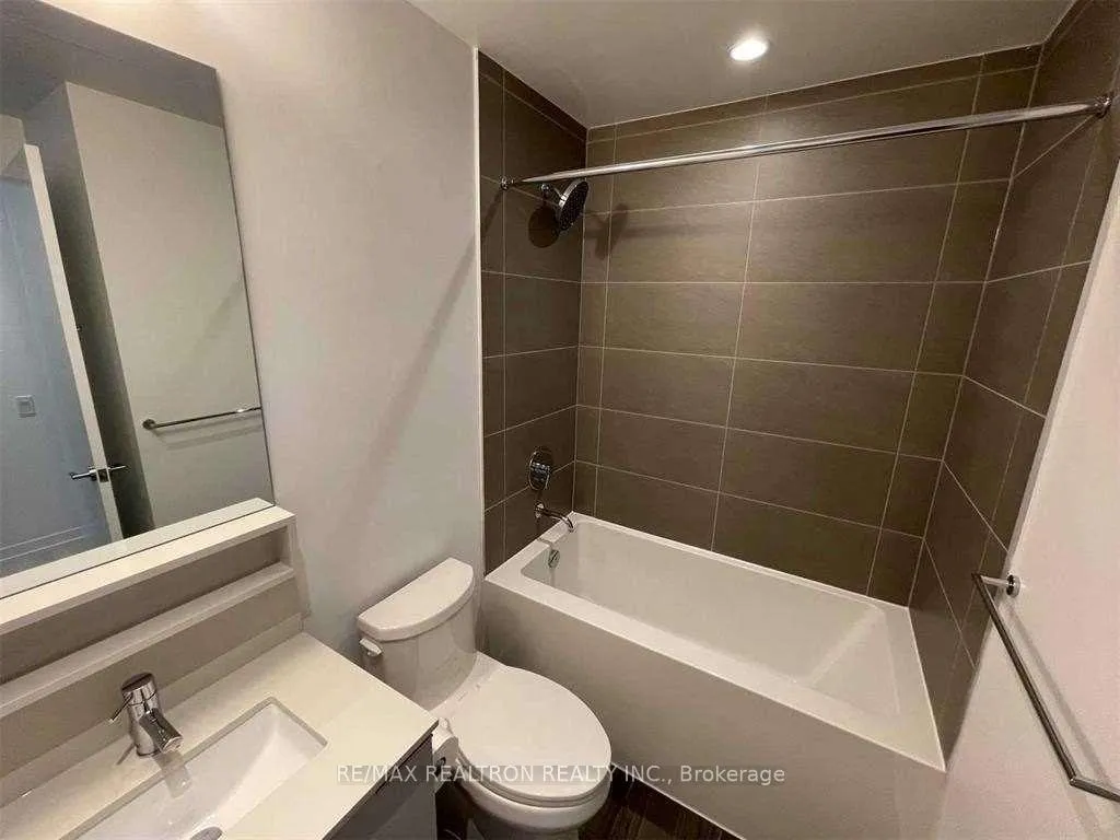 Photo 16 of Unit 3211, 950 Portage Parkway, Vaughan, Vaughan Corporate Centre — HOMEH