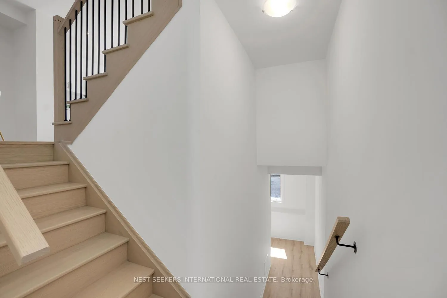 Photo 15 of 58 Totten Trail, New Tecumseth, Tottenham — HOMEH