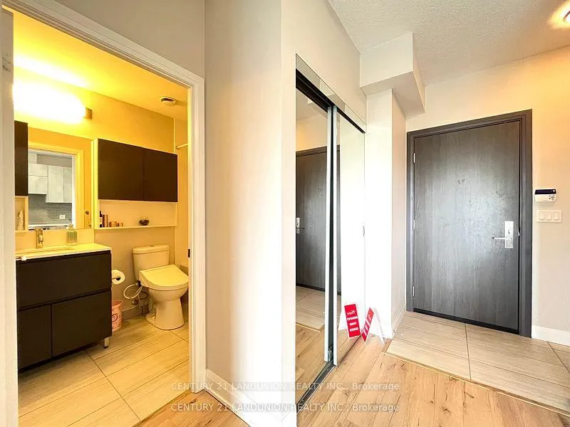 Photo 9 of Unit 612, 25 Water Walk Drive, Markham, Unionville — HOMEH