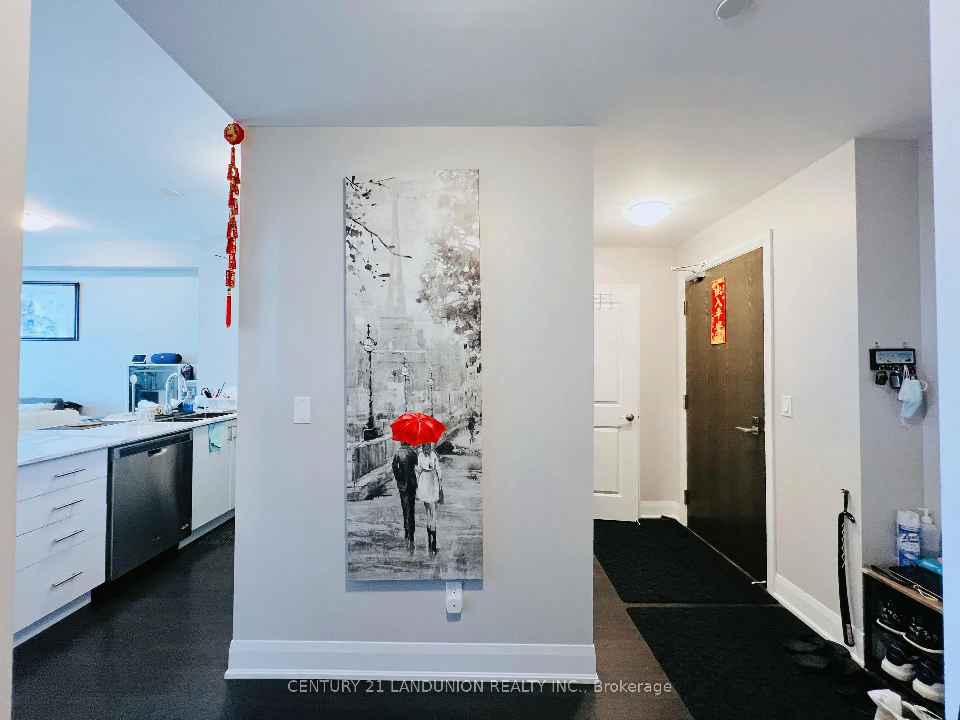 Photo 2 of Unit 1305, 2900 Highway 7 Road, Vaughan, Concord — HOMEH