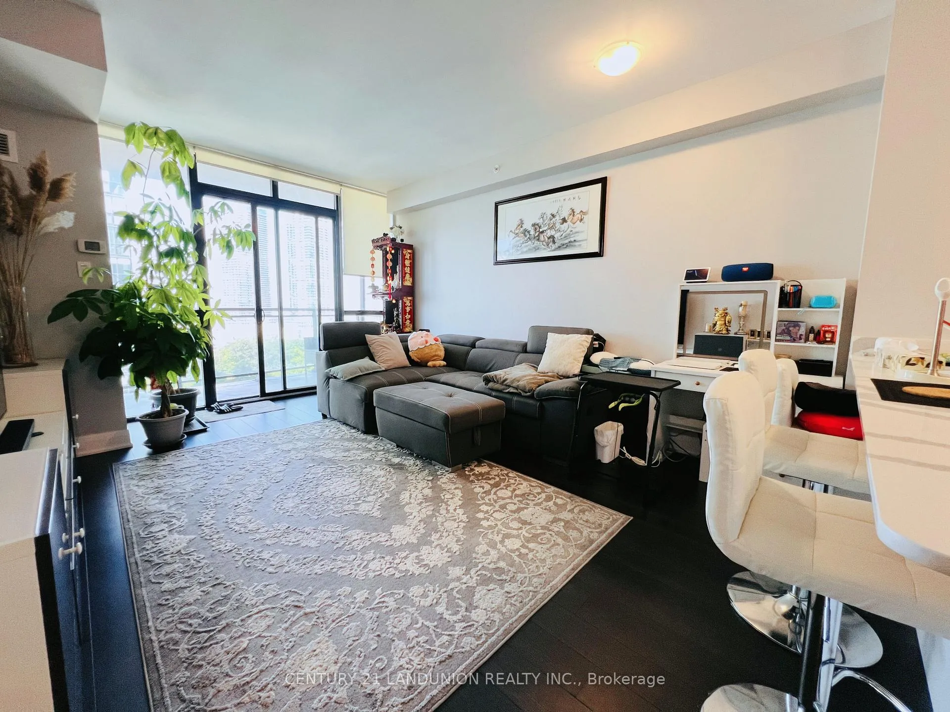 Photo 7 of Unit 1305, 2900 Highway 7 Road, Vaughan, Concord — HOMEH
