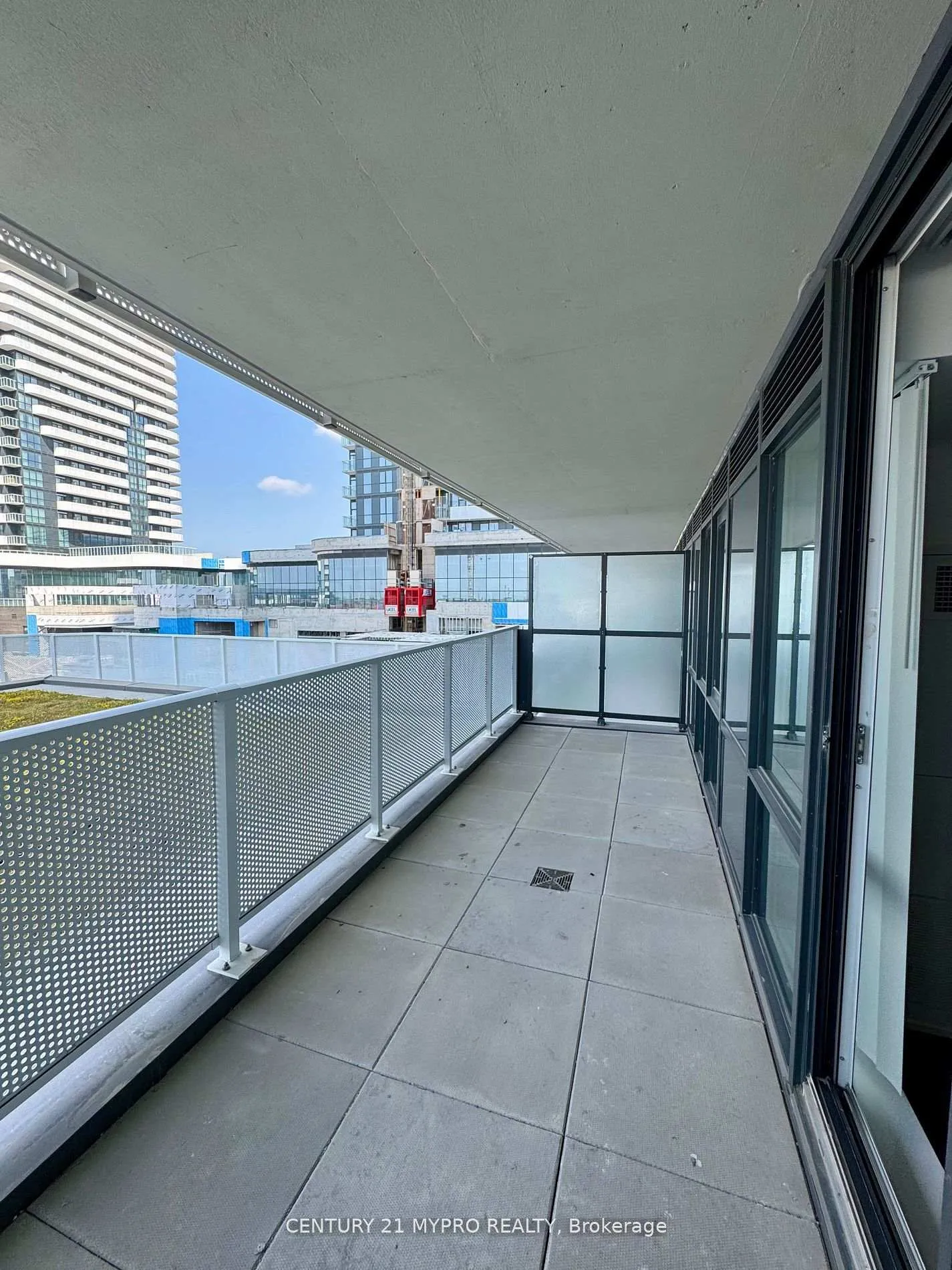 Photo 12 of Unit 321, 28 Interchange Way, Vaughan, Vaughan Corporate Centre — HOMEH