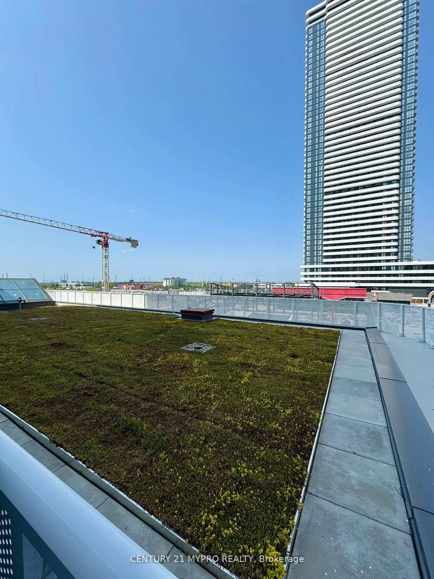 Photo 14 of Unit 321, 28 Interchange Way, Vaughan, Vaughan Corporate Centre — HOMEH