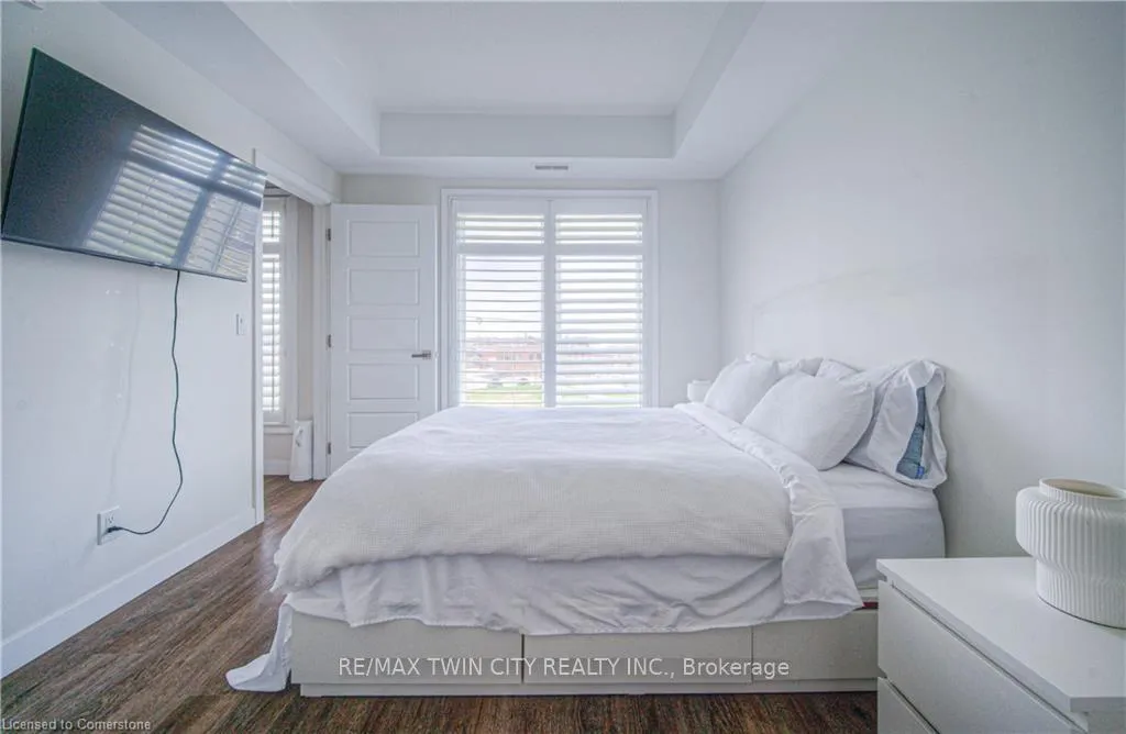 Photo 18 of Unit 406, 175 Commonwealth Street, Kitchener — HOMEH
