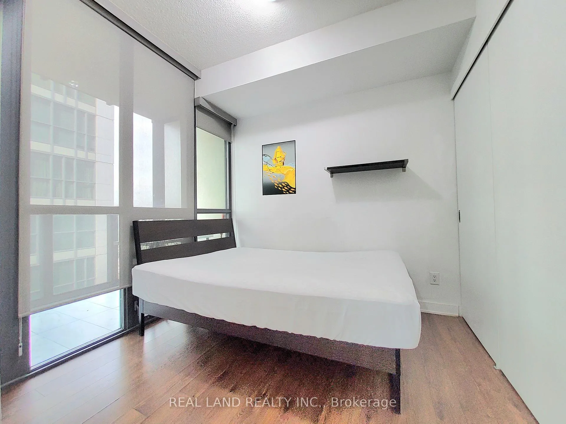 Photo 11 of Unit 4005, 110 Charles Street E, Toronto, Church-Yonge Corridor — HOMEH