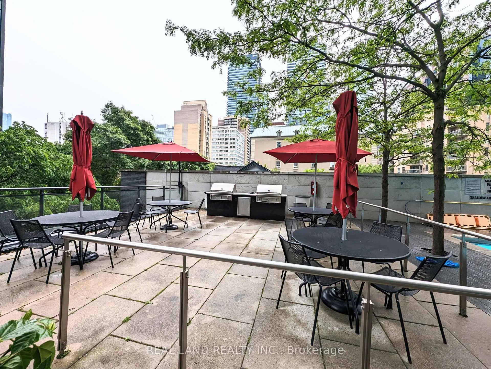 Photo 16 of Unit 4005, 110 Charles Street E, Toronto, Church-Yonge Corridor — HOMEH