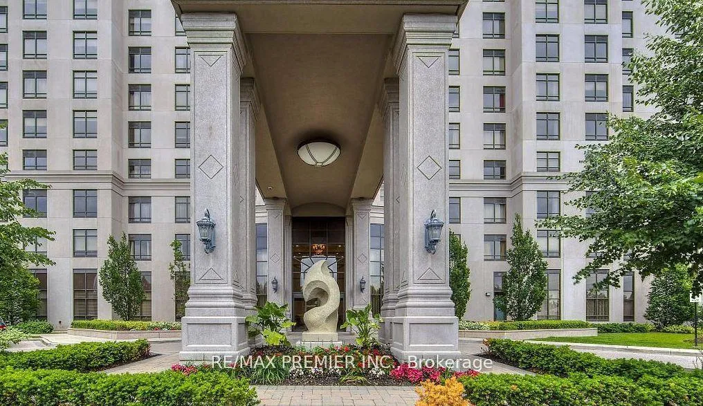 Photo 1 of Unit 1010, 9245 Jane Street, Vaughan, Maple — HOMEH
