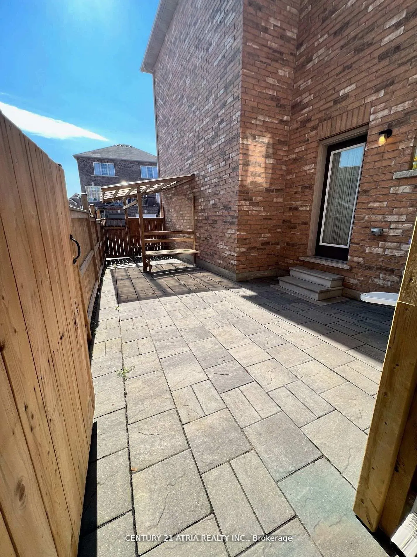 Photo 24 of 104 Pearl Lake Road, Markham, Cornell — HOMEH