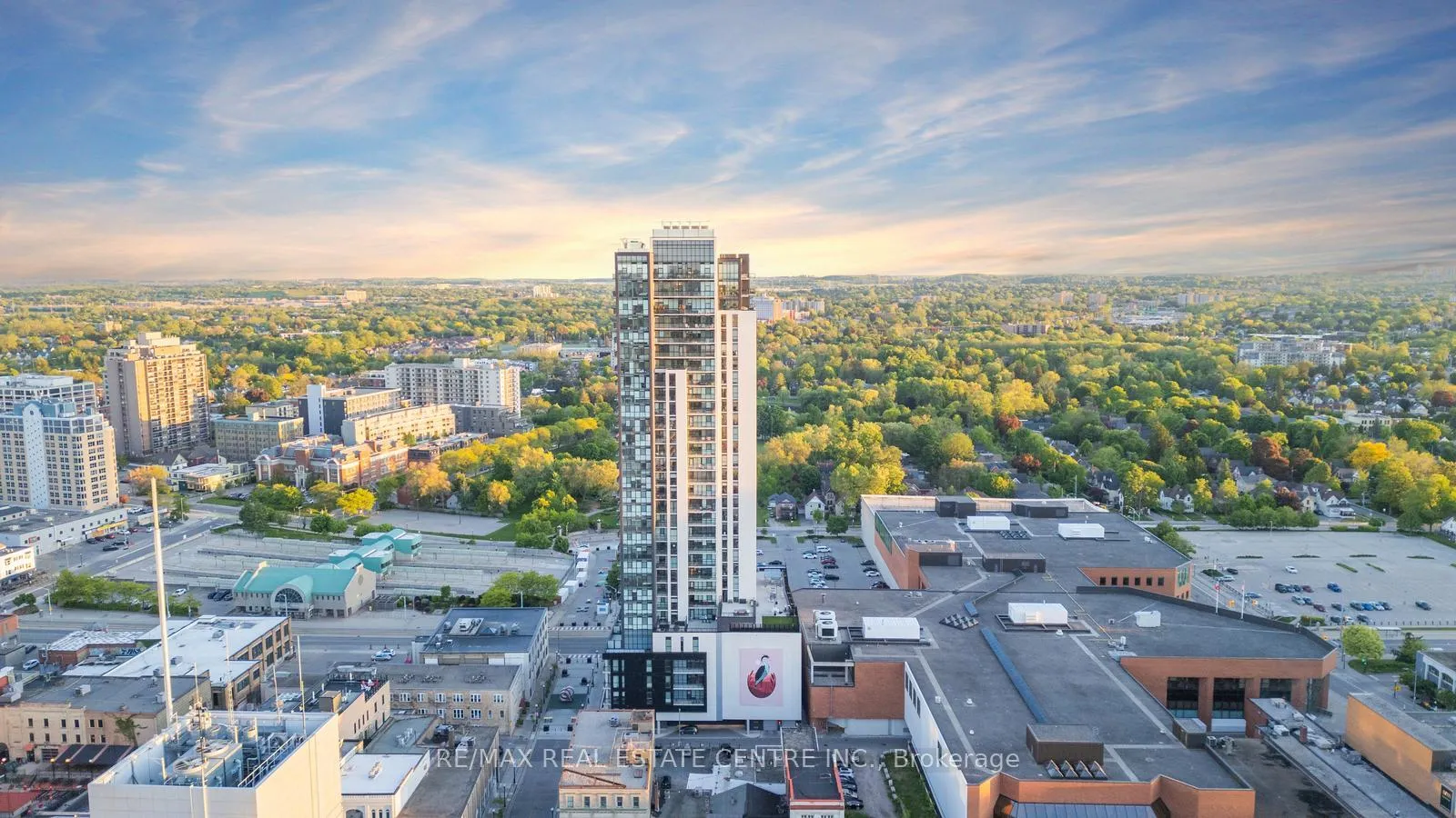 Photo 1 of Unit 604, 60 Charles Street W, Kitchener, City Commercial Core — HOMEH