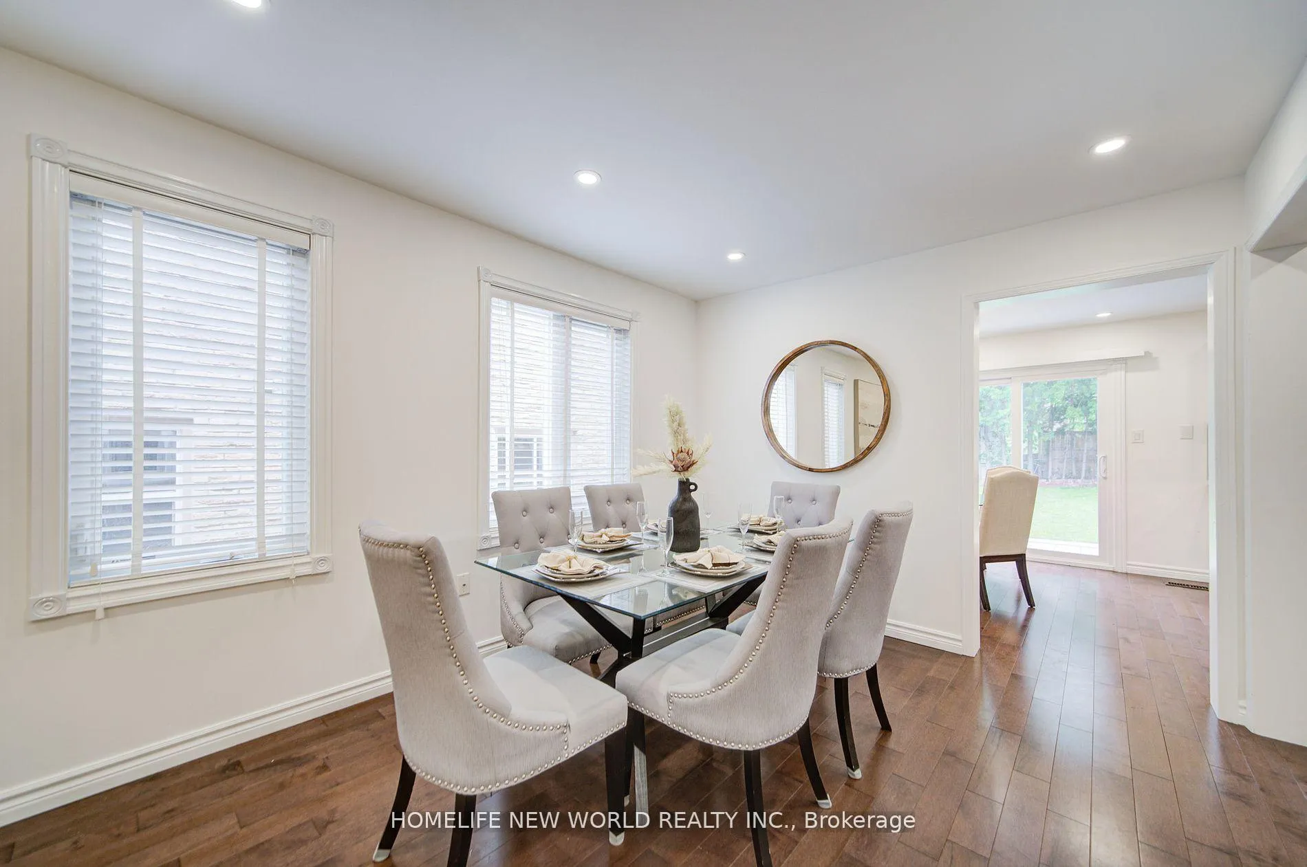 Photo 8 of 125 Major Buttons Drive, Markham, Sherwood-Amberglen — HOMEH