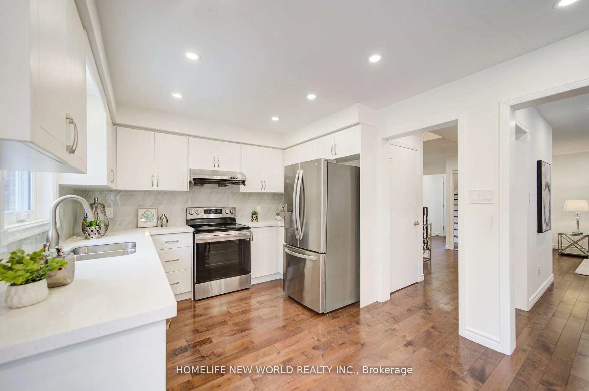 Photo 18 of 125 Major Buttons Drive, Markham, Sherwood-Amberglen — HOMEH