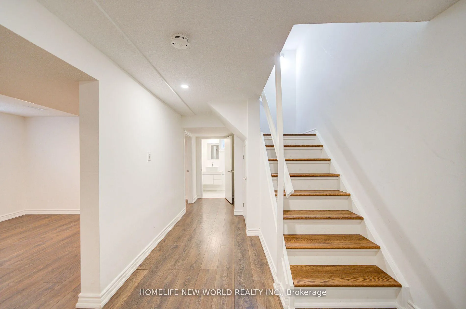 Photo 37 of 125 Major Buttons Drive, Markham, Sherwood-Amberglen — HOMEH