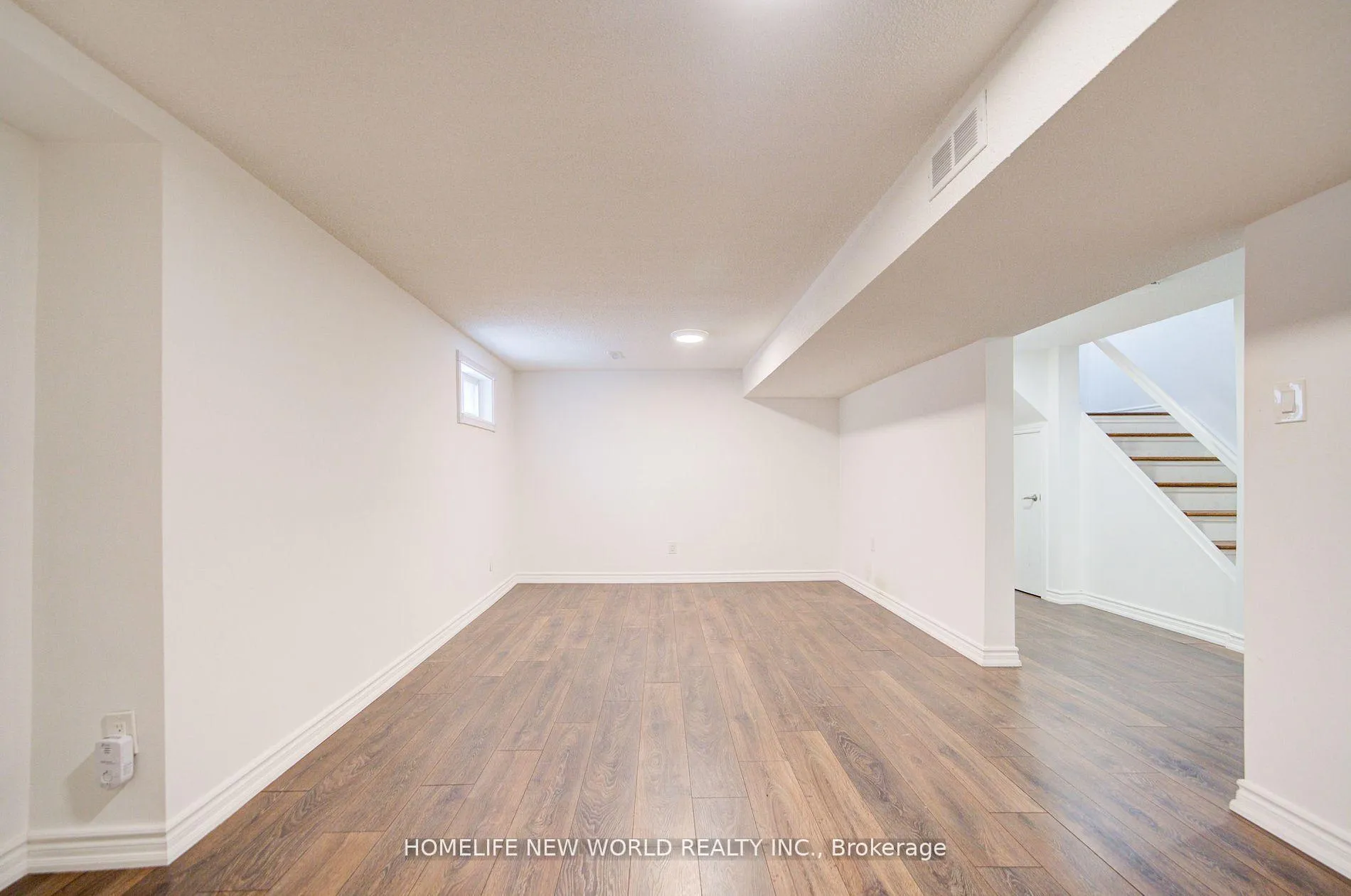 Photo 38 of 125 Major Buttons Drive, Markham, Sherwood-Amberglen — HOMEH