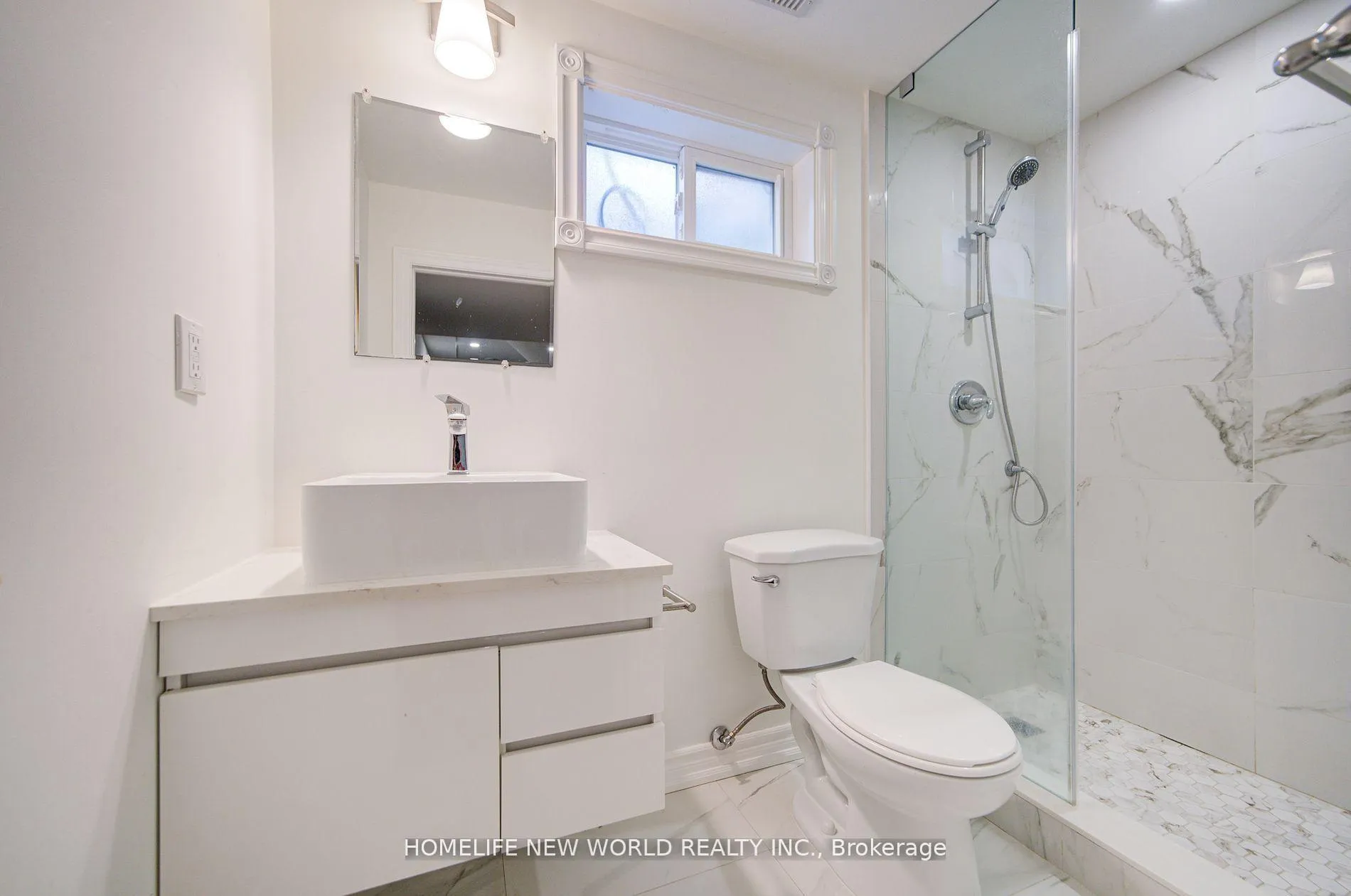 Photo 41 of 125 Major Buttons Drive, Markham, Sherwood-Amberglen — HOMEH