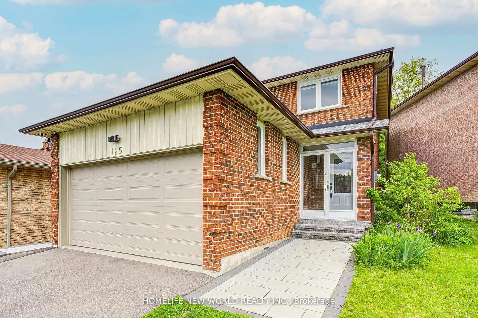 Photo 45 of 125 Major Buttons Drive, Markham, Sherwood-Amberglen — HOMEH