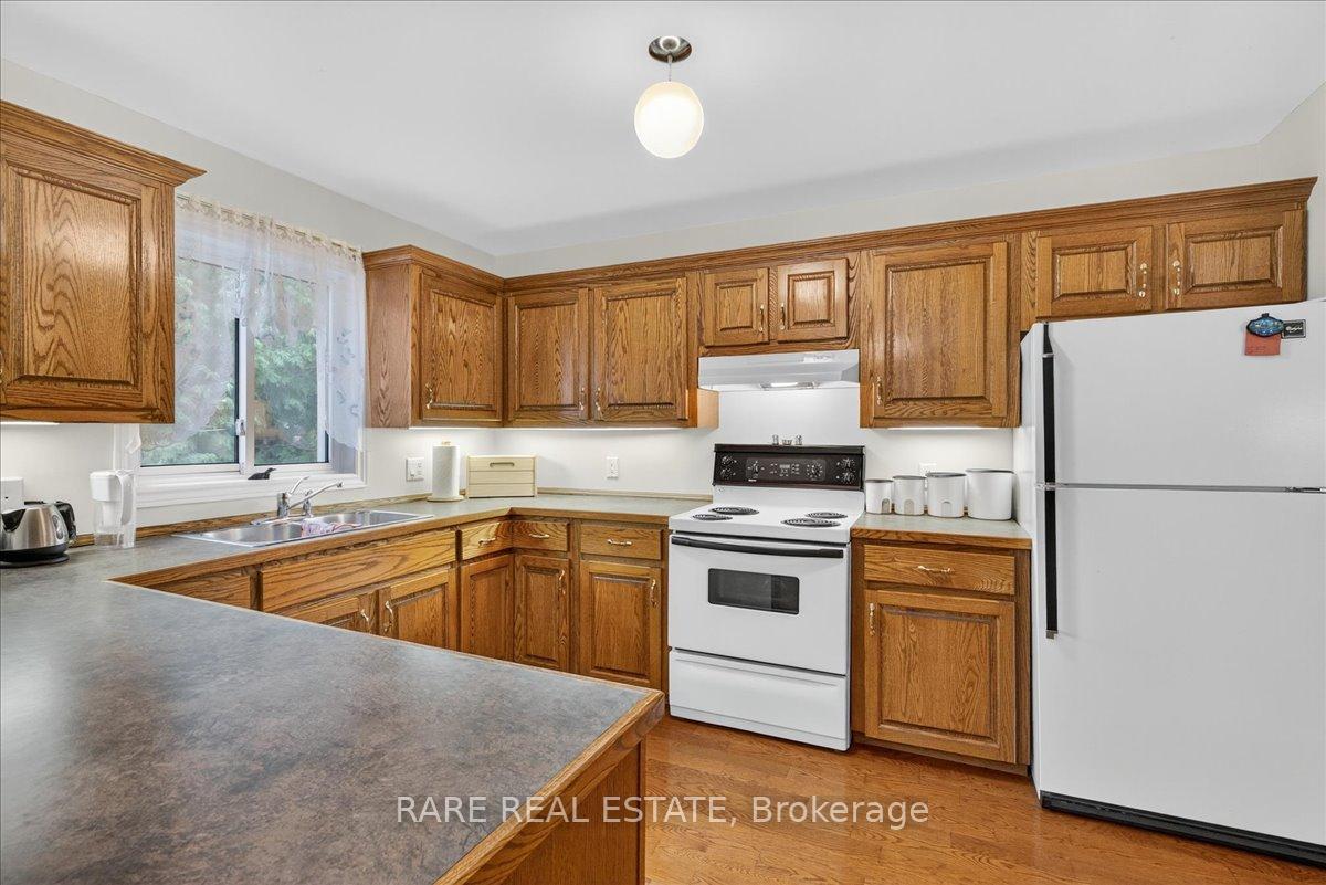 Photo 9 of 18 Lamers Crescent, Clearview, New Lowell — HOMEH