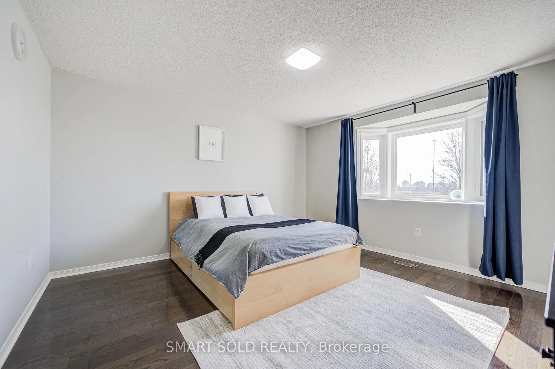Photo 20 of 123 Sassafras Circle, Vaughan, Patterson — HOMEH