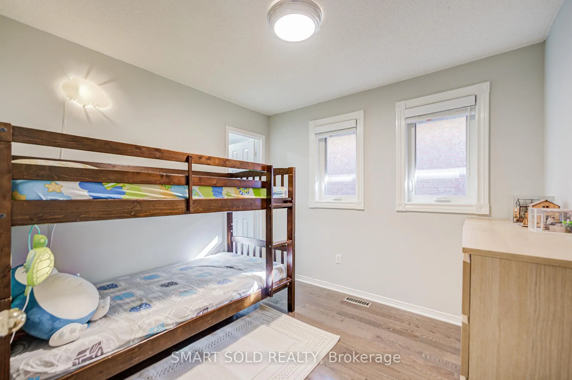 Photo 25 of 123 Sassafras Circle, Vaughan, Patterson — HOMEH