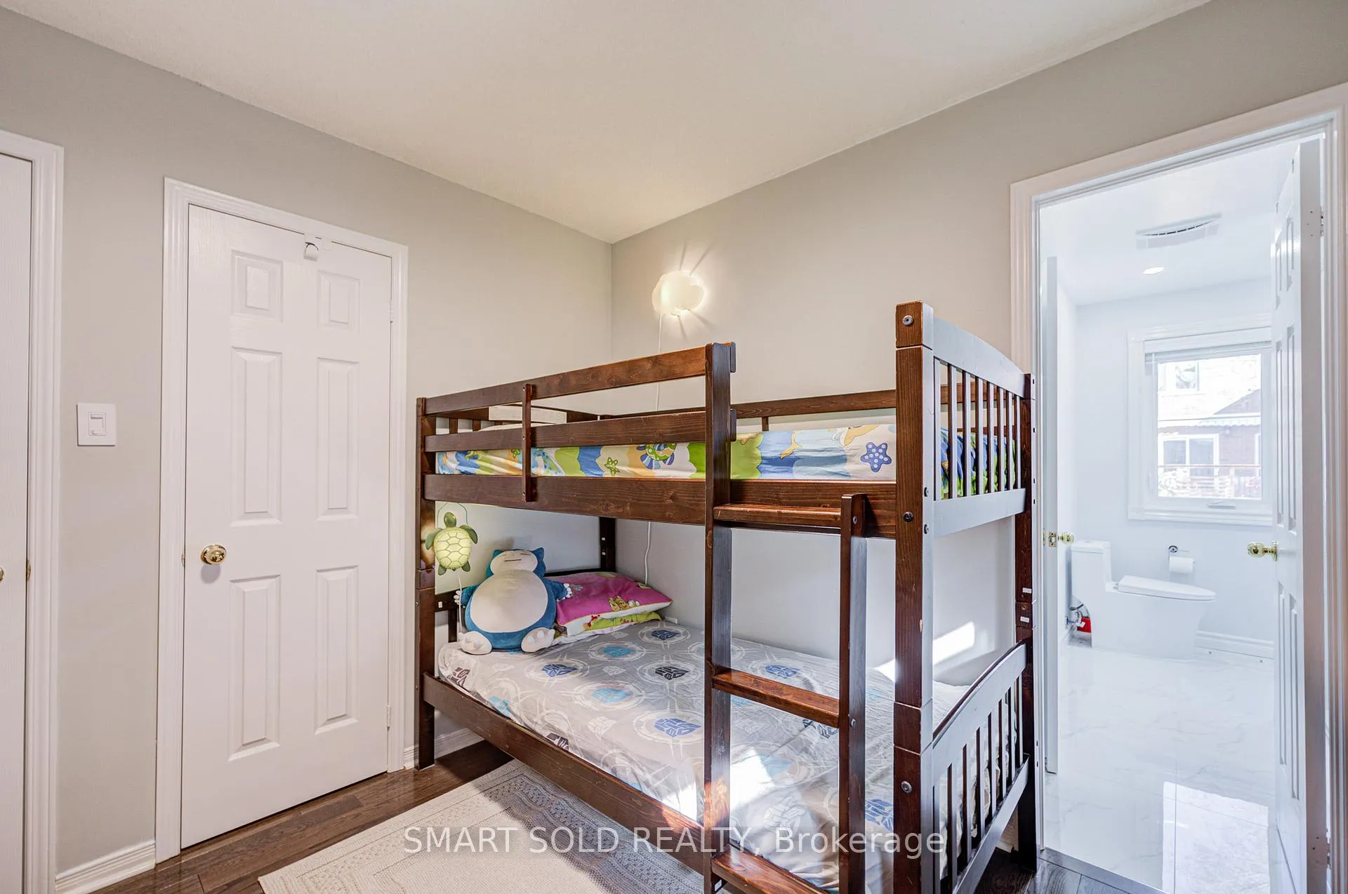 Photo 26 of 123 Sassafras Circle, Vaughan, Patterson — HOMEH