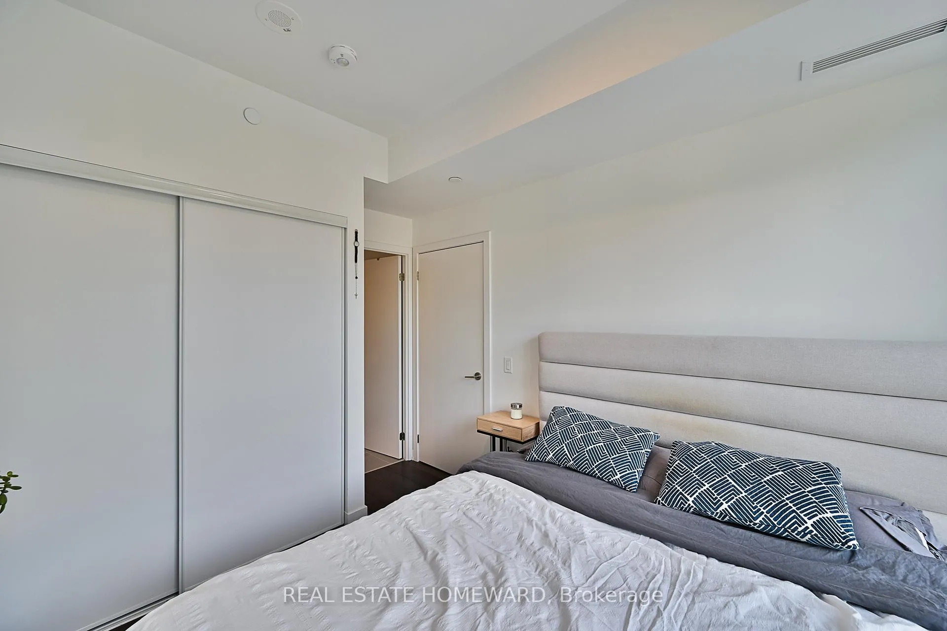 Photo 16 of Unit 432, 150 Logan Avenue, Toronto, South Riverdale — HOMEH