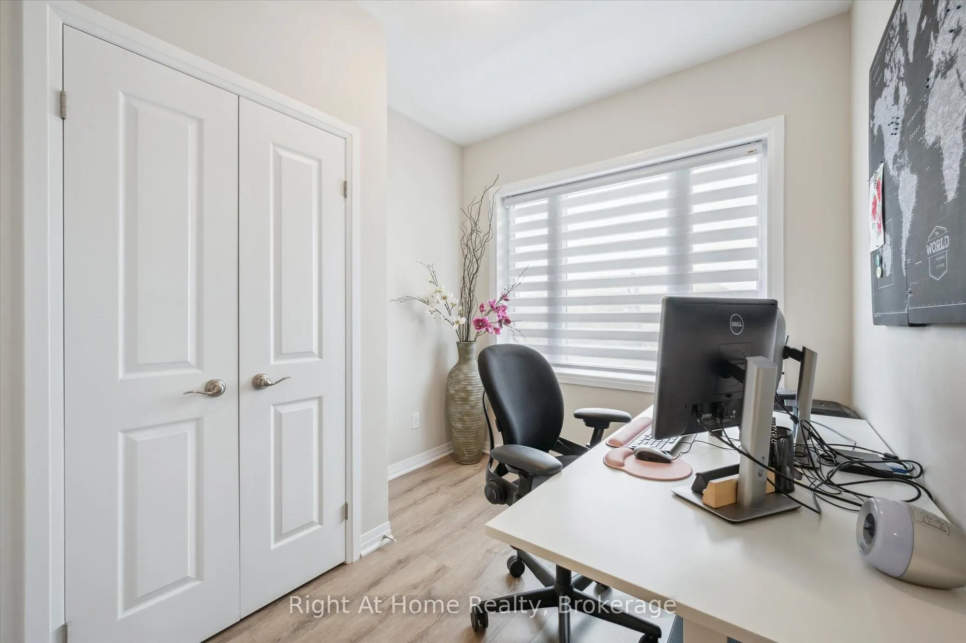 Photo 11 of 1586 Fischer-Hallman Road, Kitchener — HOMEH