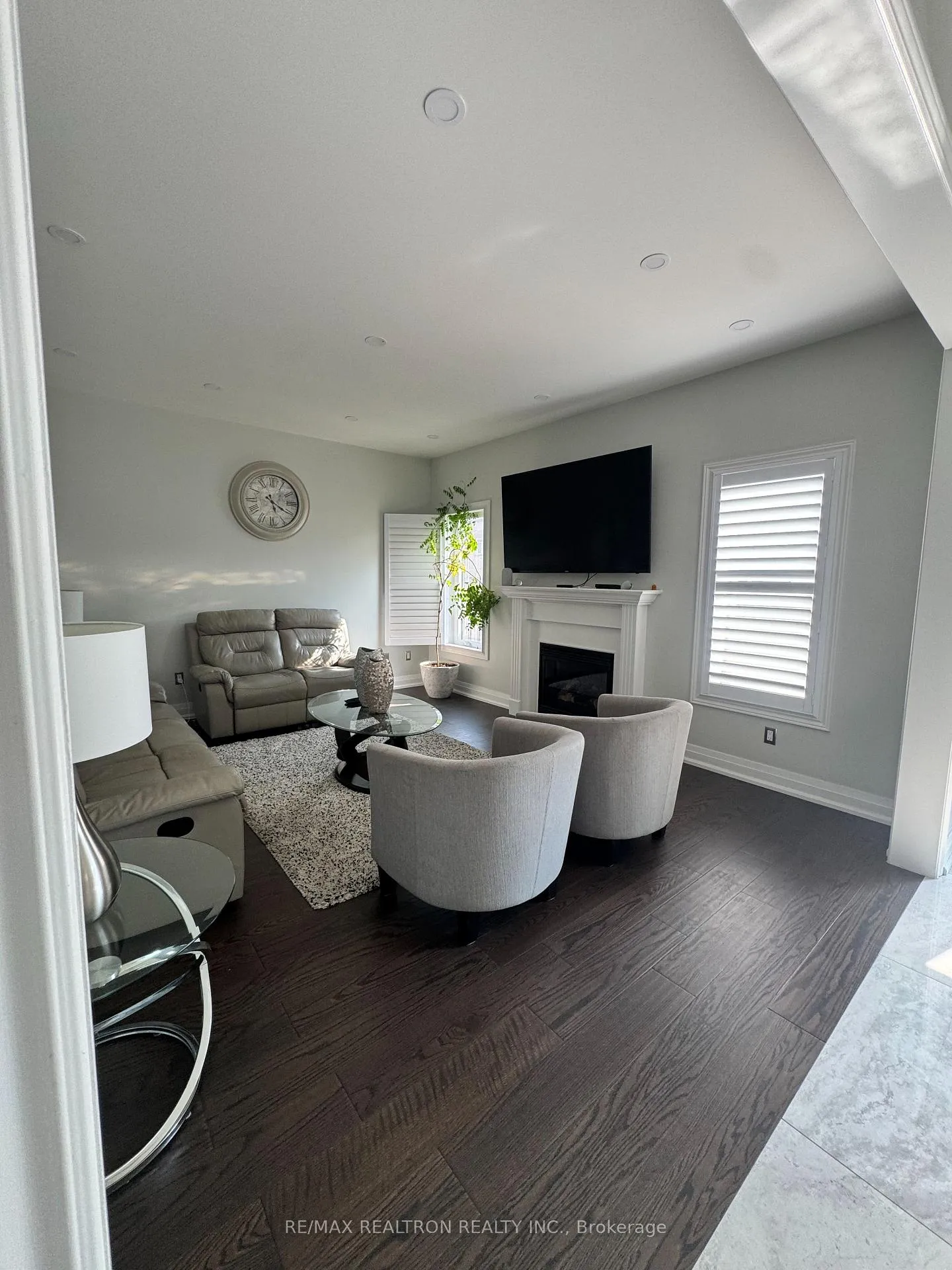 Photo 12 of 510 Roy Rainey Avenue, Markham, Wismer — HOMEH