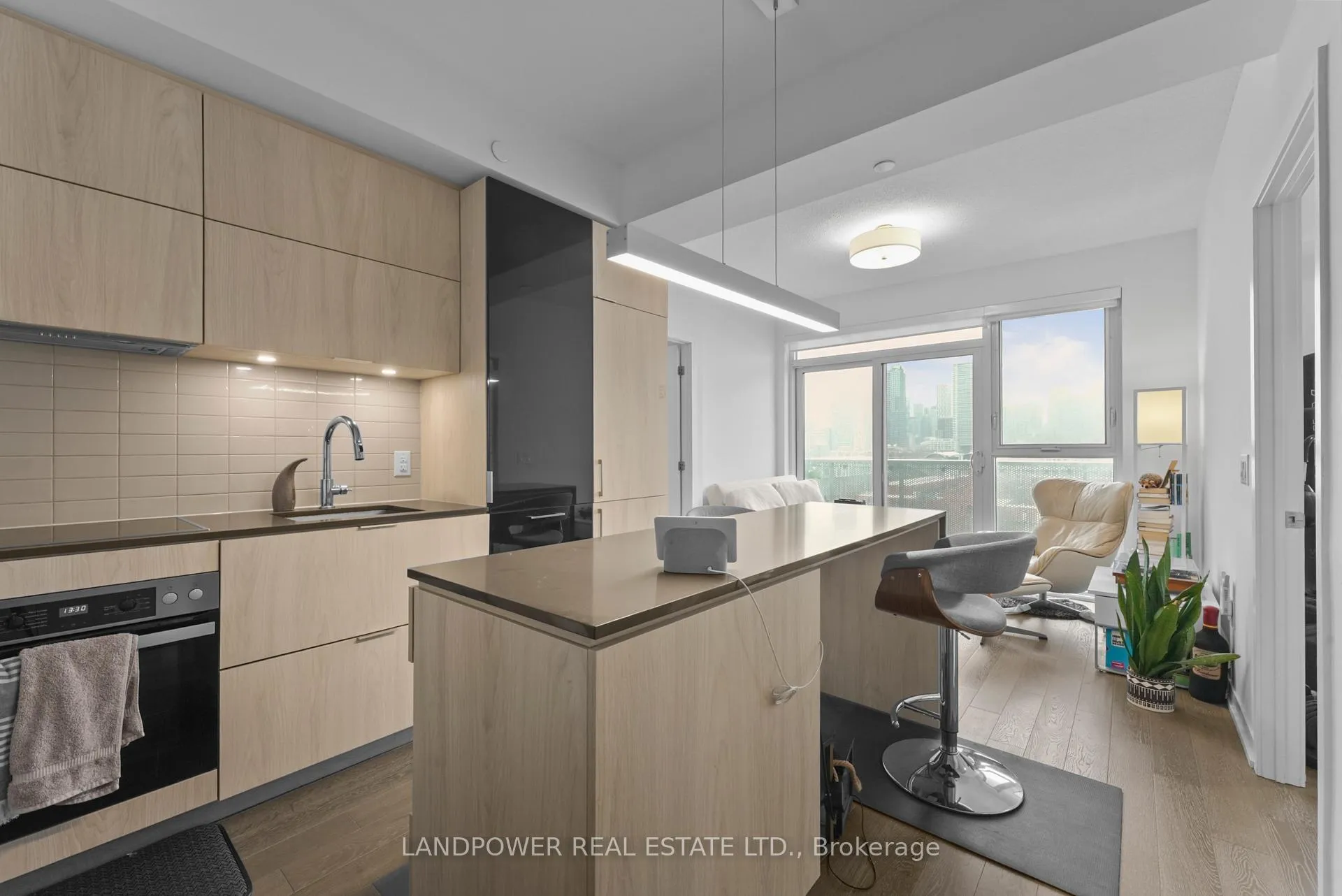 Photo 1 of Unit 718, 20 Richardson Street, Toronto, Waterfront Communities — HOMEH