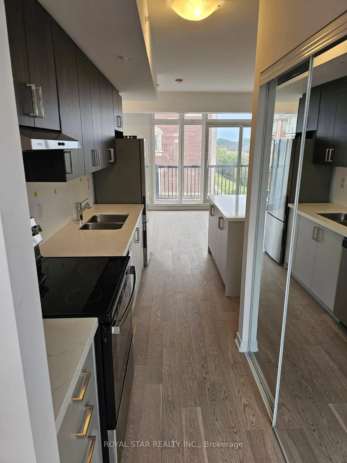 Photo 4 of Unit 6, 184 Angus Drive, Ajax, Central — HOMEH